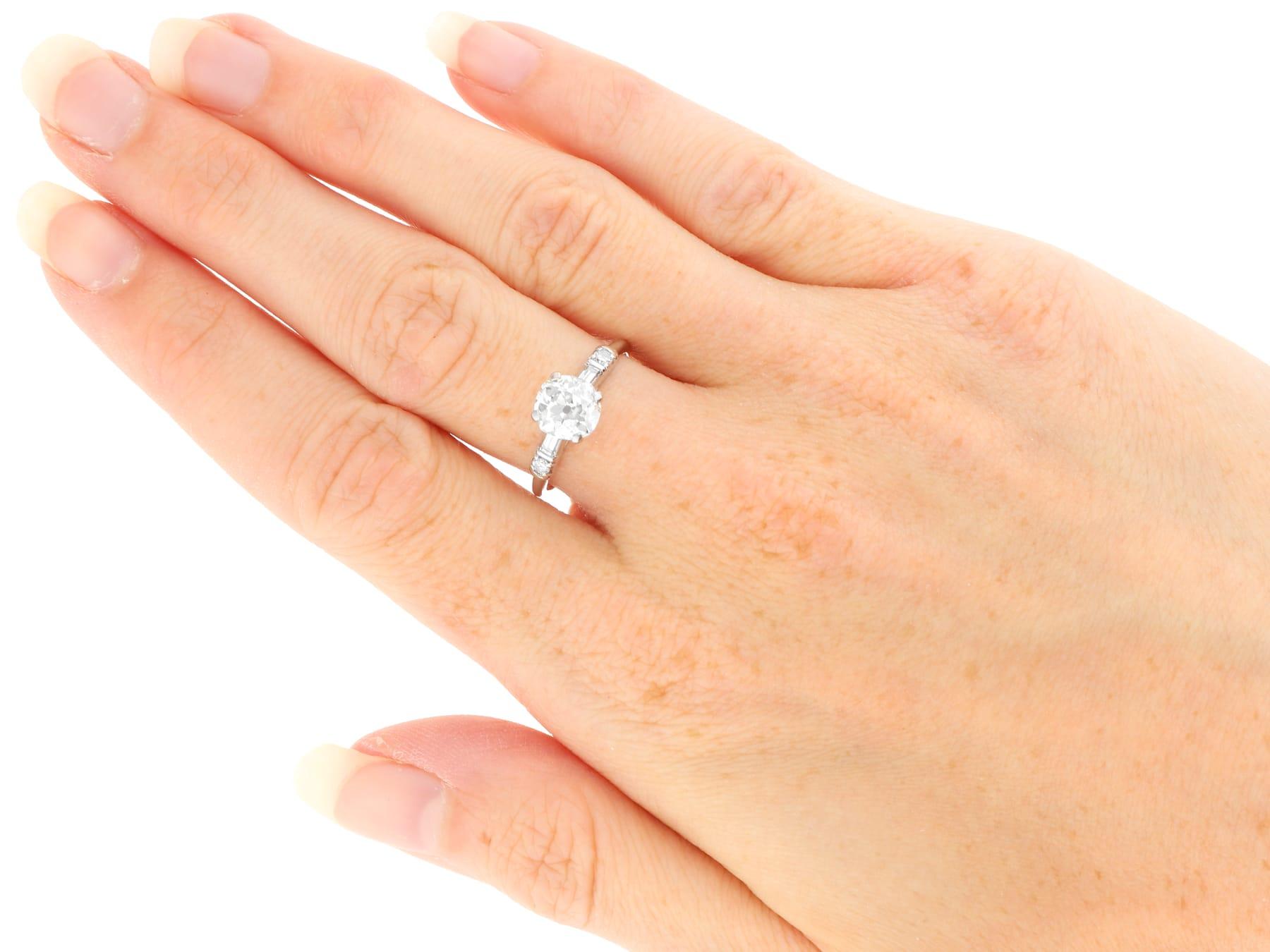 Antique 1.55Ct Diamond and Platinum Solitaire Engagement Ring Circa 1920 For Sale 2
