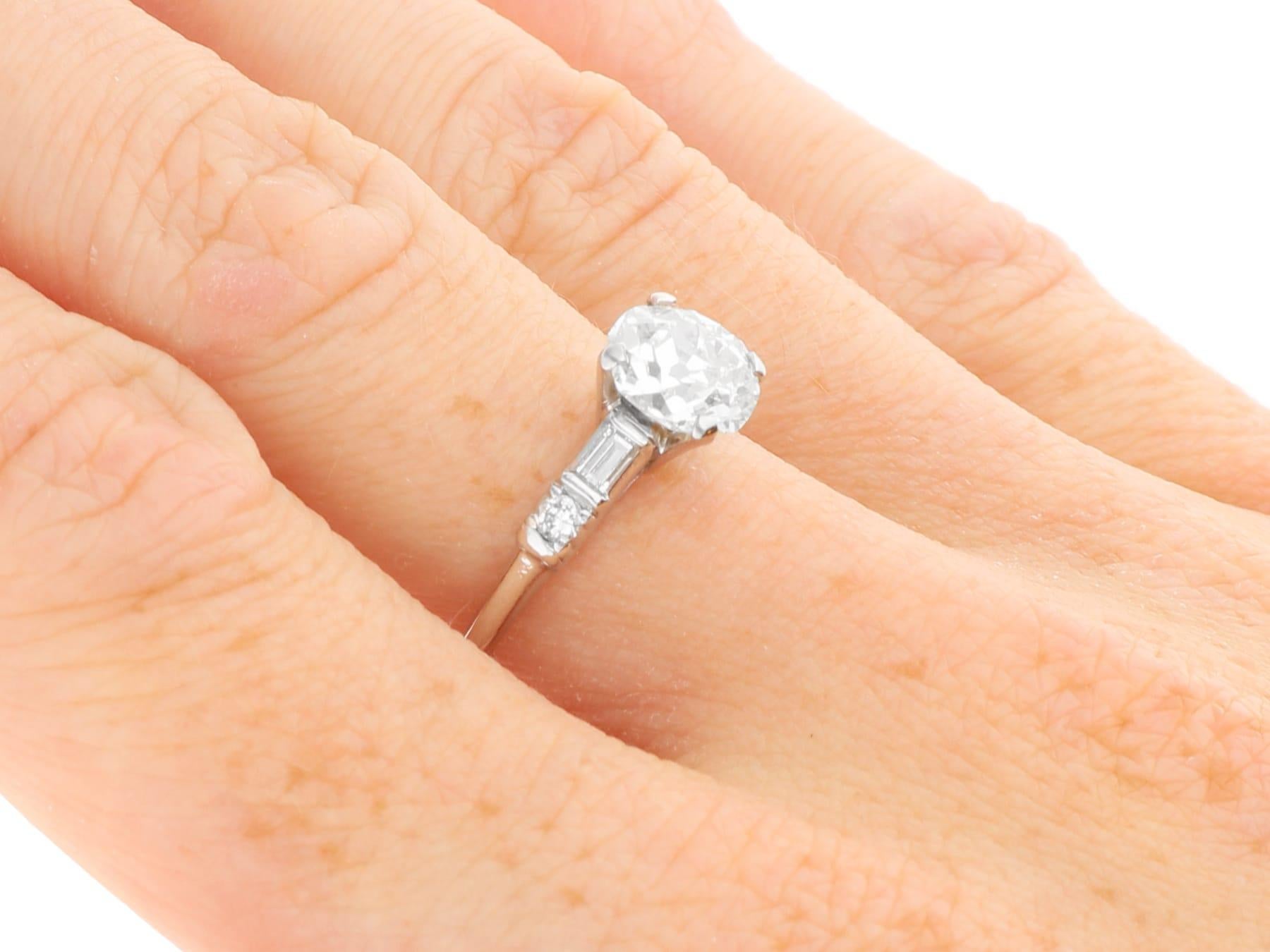 Antique 1.55Ct Diamond and Platinum Solitaire Engagement Ring Circa 1920 For Sale 3