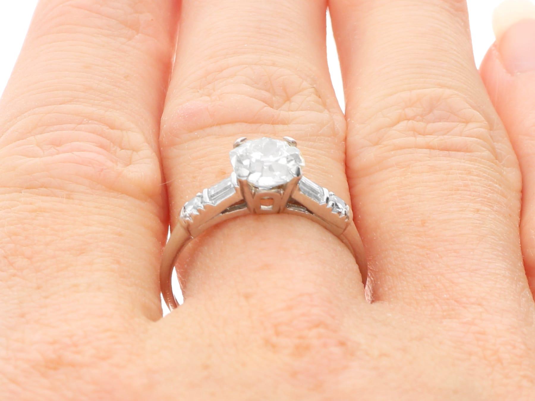 Antique 1.55Ct Diamond and Platinum Solitaire Engagement Ring Circa 1920 For Sale 4