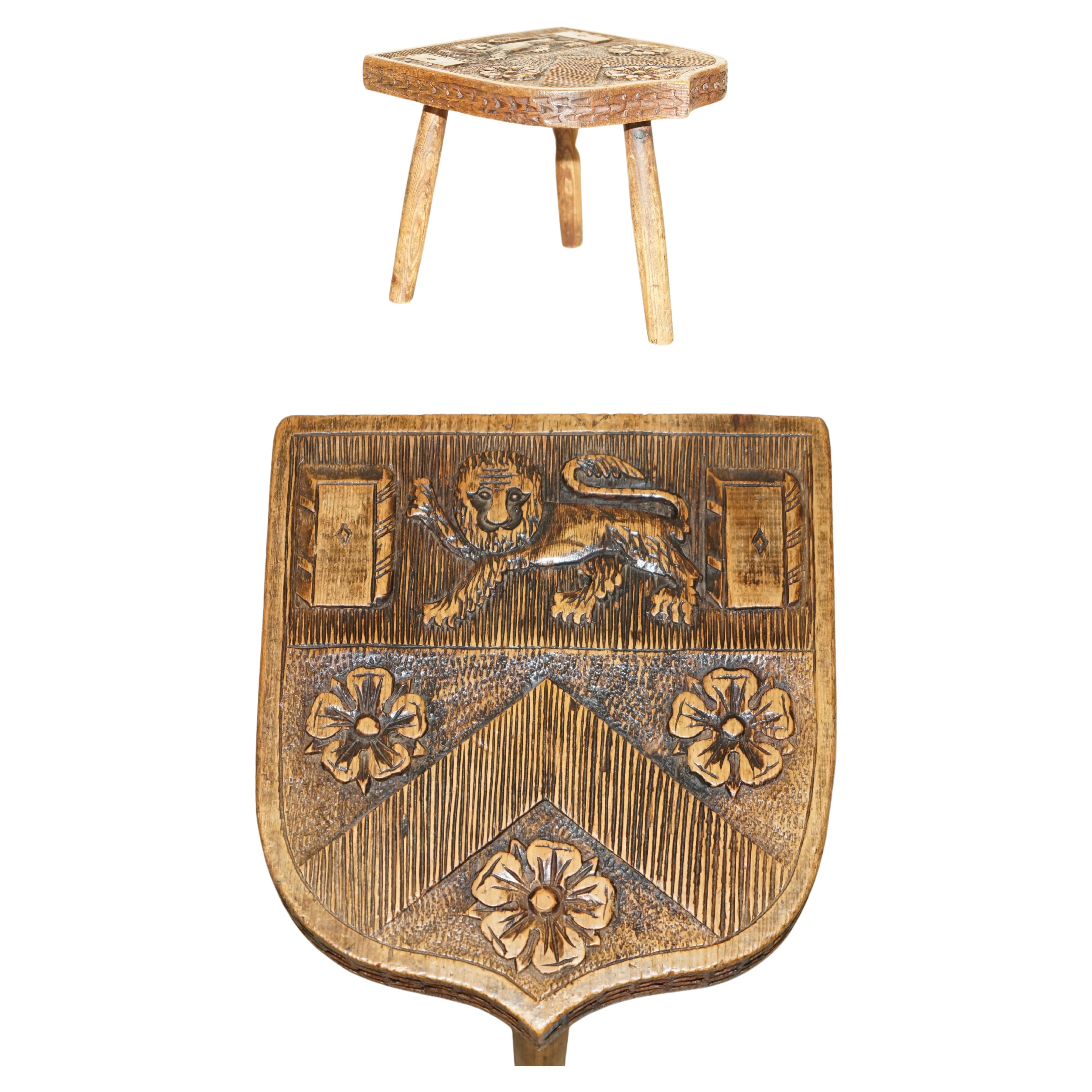 Antique 1575 Trinity College Cambridge Coat of Arms Armorial Crest Side Table For Sale