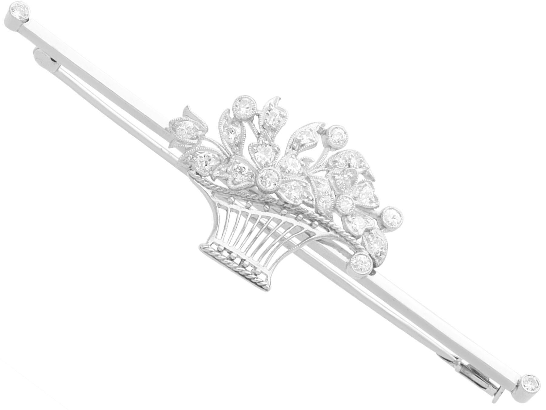 Antique 1.59 Carat Diamond and Platinum Basket Brooch, Circa 1910 In Excellent Condition For Sale In Jesmond, Newcastle Upon Tyne