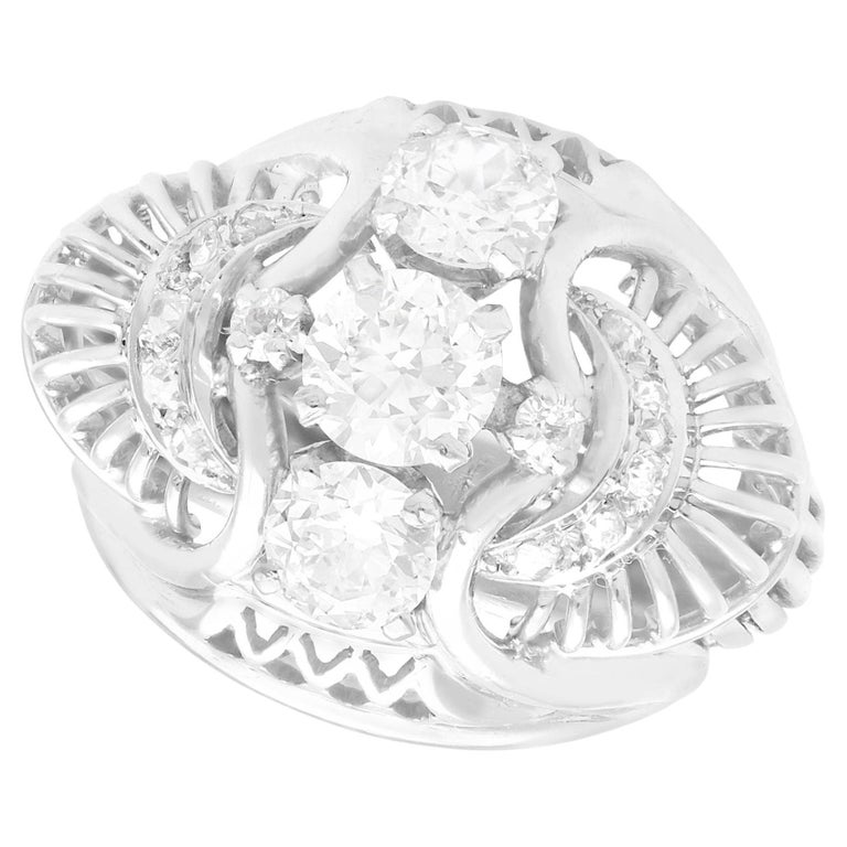 Antique 1.59ct Diamond and Platinum Dress Ring For Sale at 1stDibs