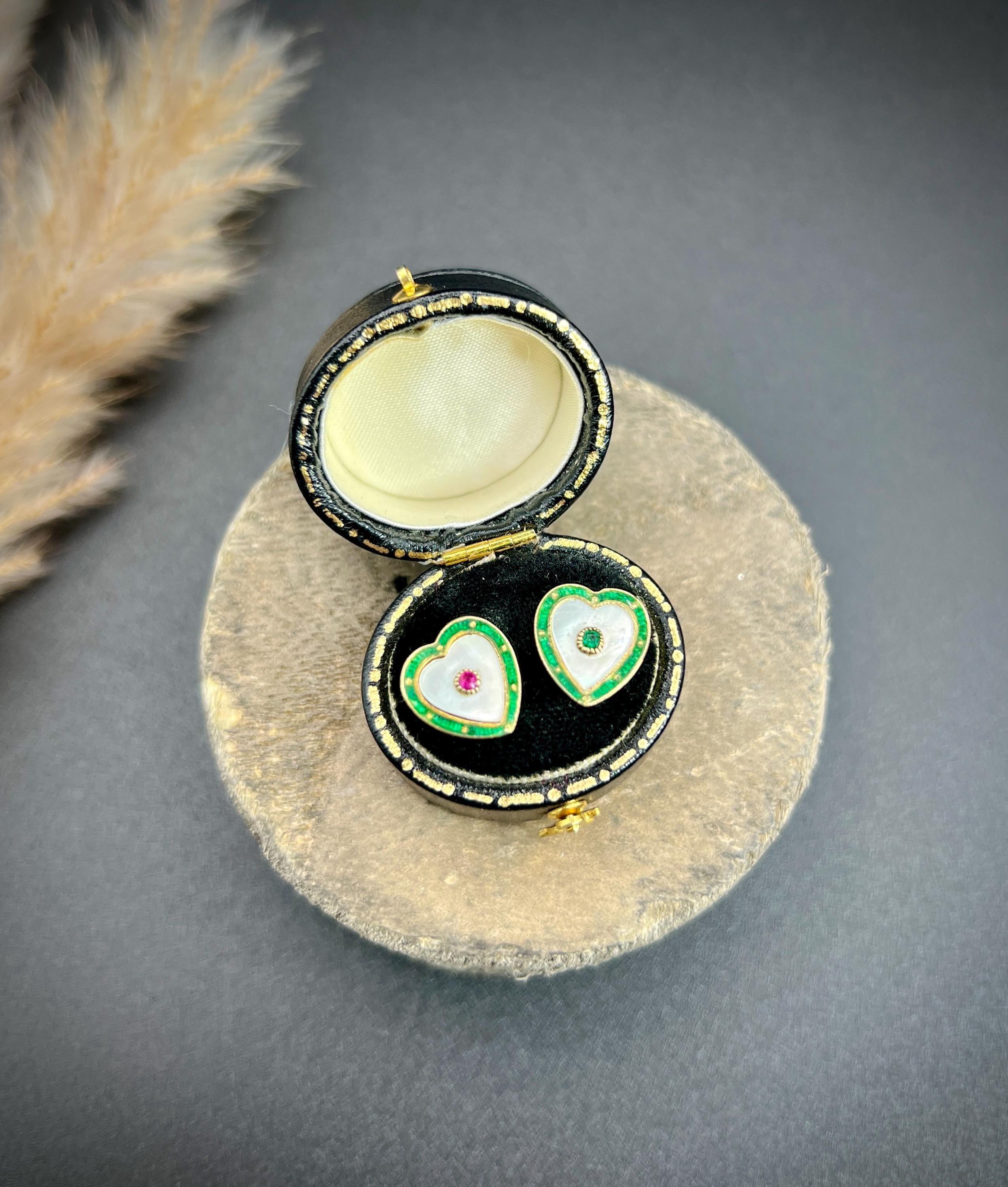 Antique 15ct Gold 1920s Mother of Pearl Green Enamel Ruby & Emerald Stud Earings For Sale 1