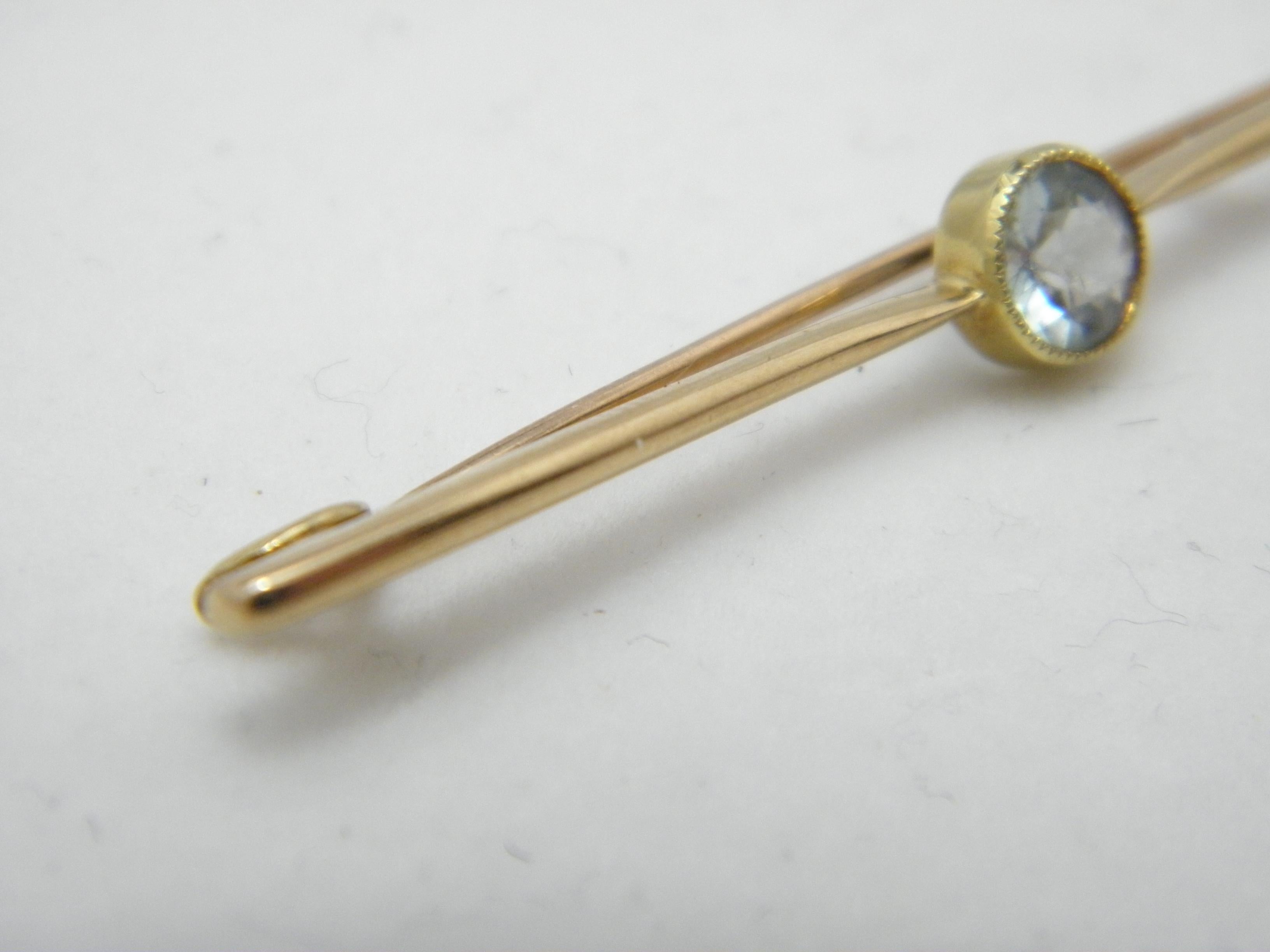 Victorian Antique 15ct Gold Aquamarine Solitaire Bar Brooch Pin c1890 625 Purity Heavy For Sale