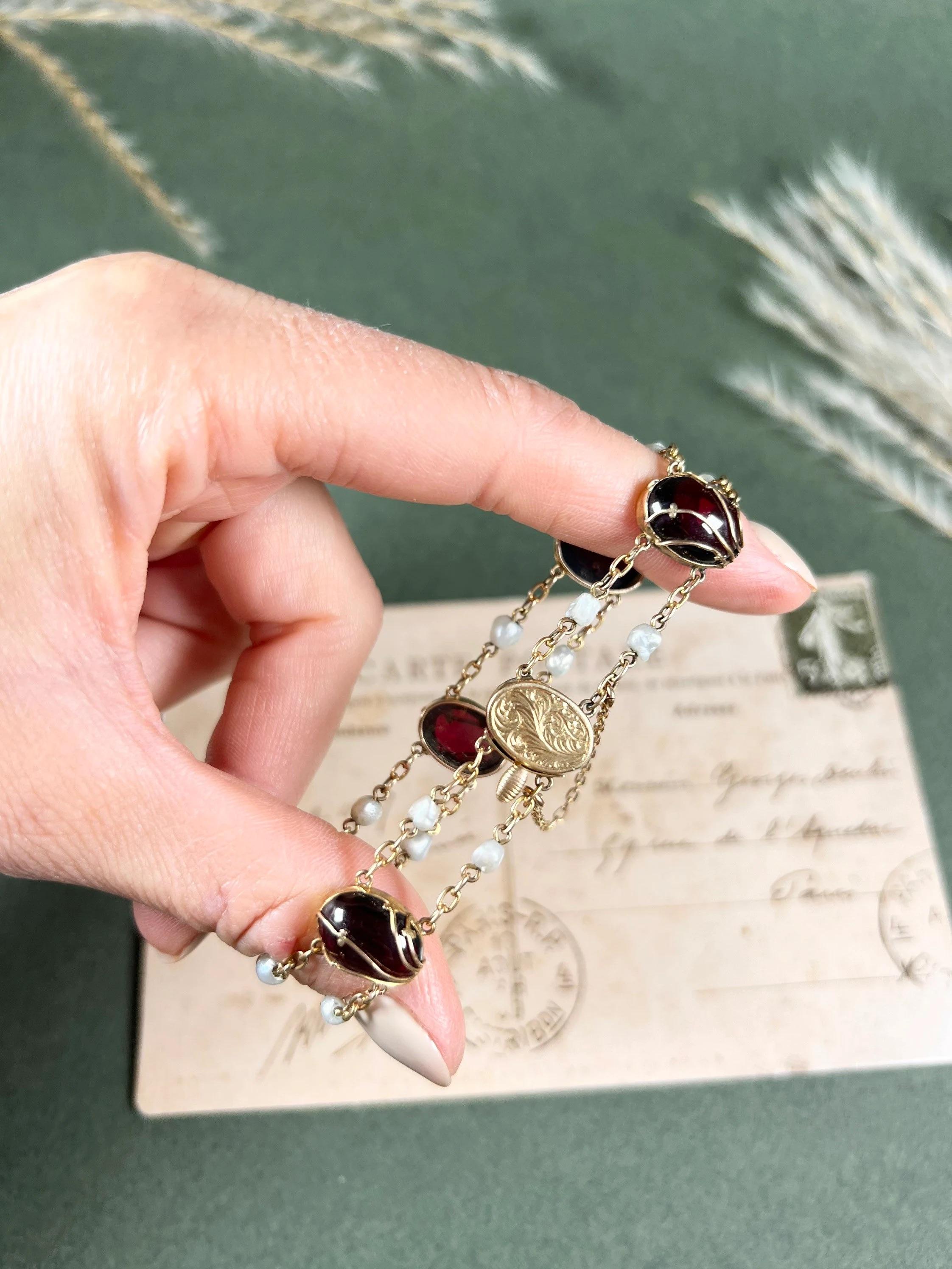 Antique 15ct Gold Art Nouveau Garnet and Seed Pearl Bracelet For Sale 4