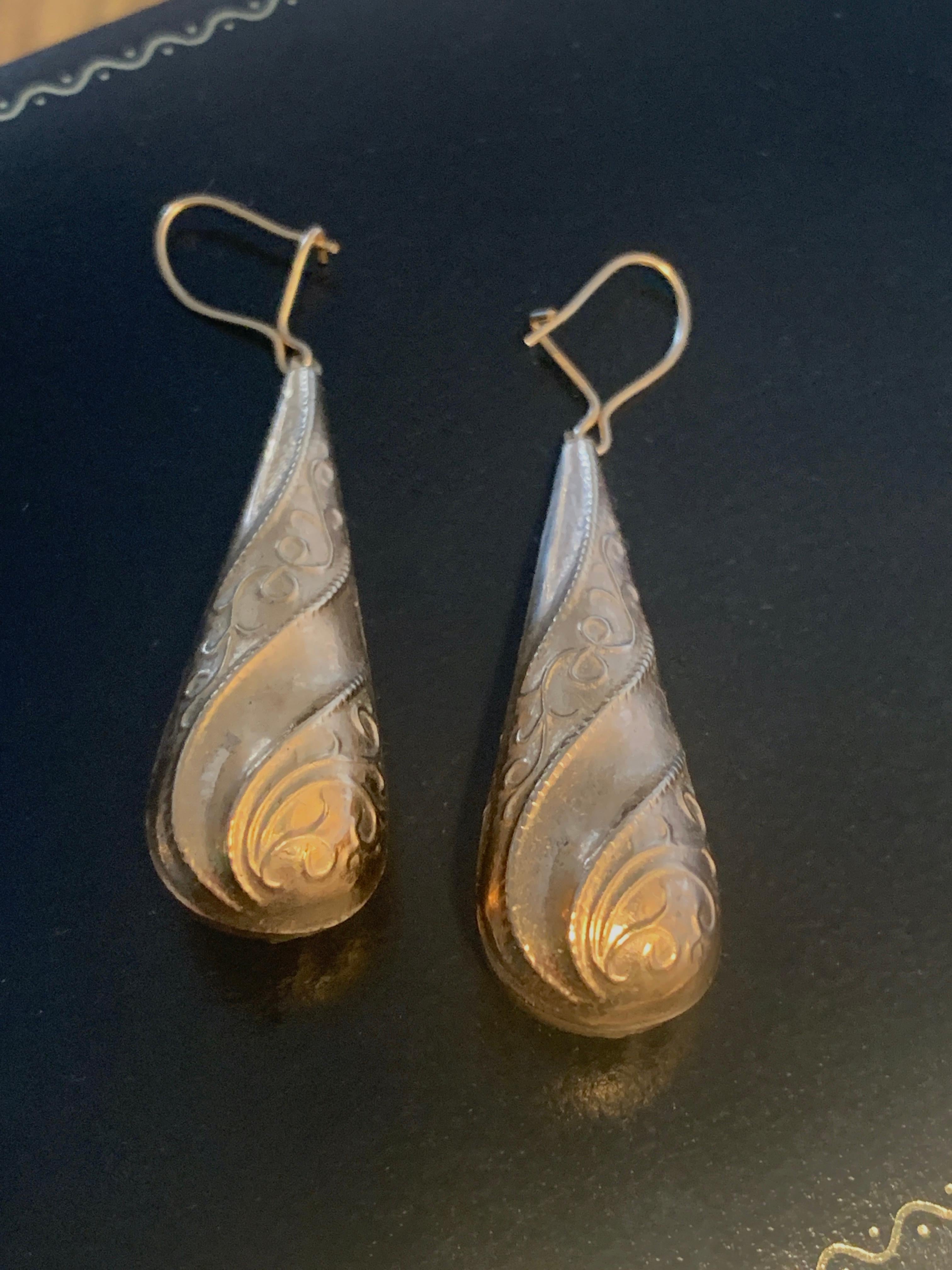 Antike Bomb-Ohrringe aus 15 Karat Gold (Edwardian) im Angebot
