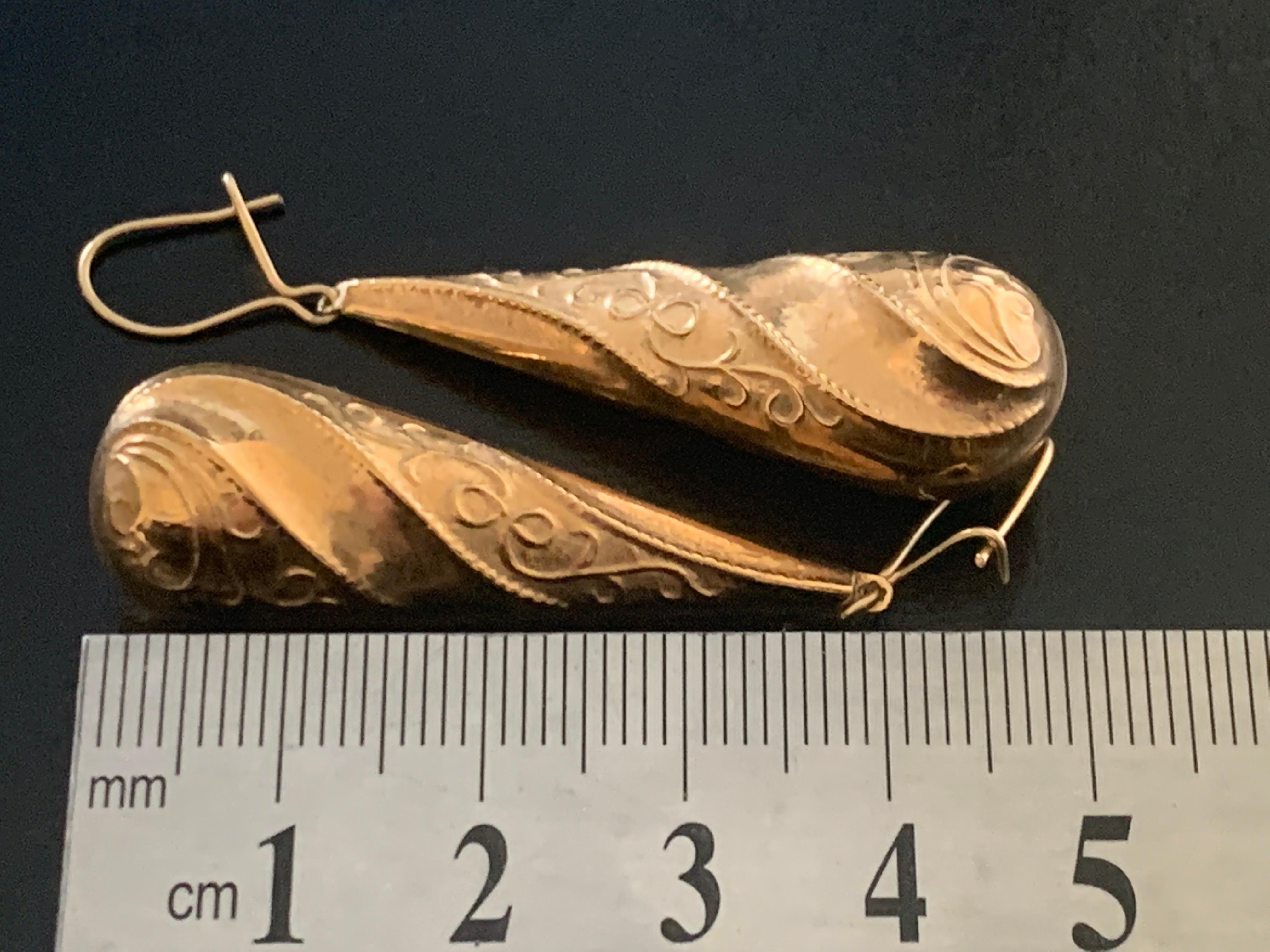 Antike Bomb-Ohrringe aus 15 Karat Gold Damen im Angebot
