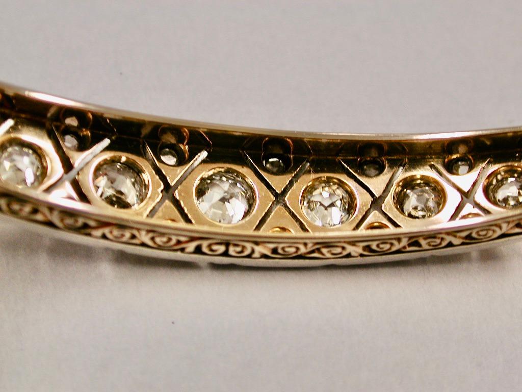 Antique 15ct Gold & Diamond Studded Bangle Dated, Circa 1900 In Good Condition For Sale In London, GB