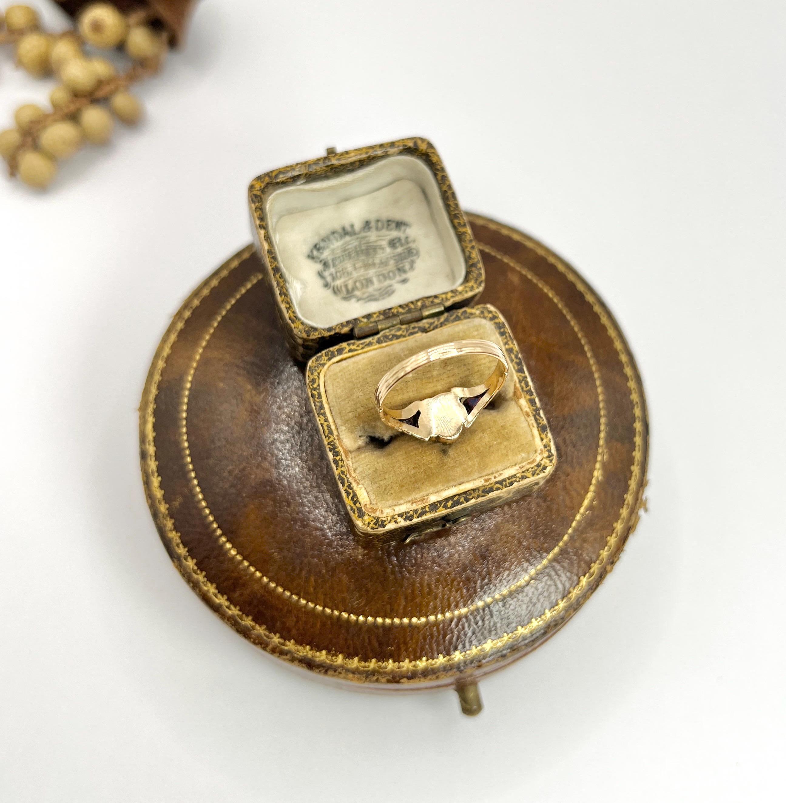 Antique 15ct Gold, Early Victorian Pearl & Rose Cut Diamond Daisy Cluster Ring In Good Condition In Brighton, GB