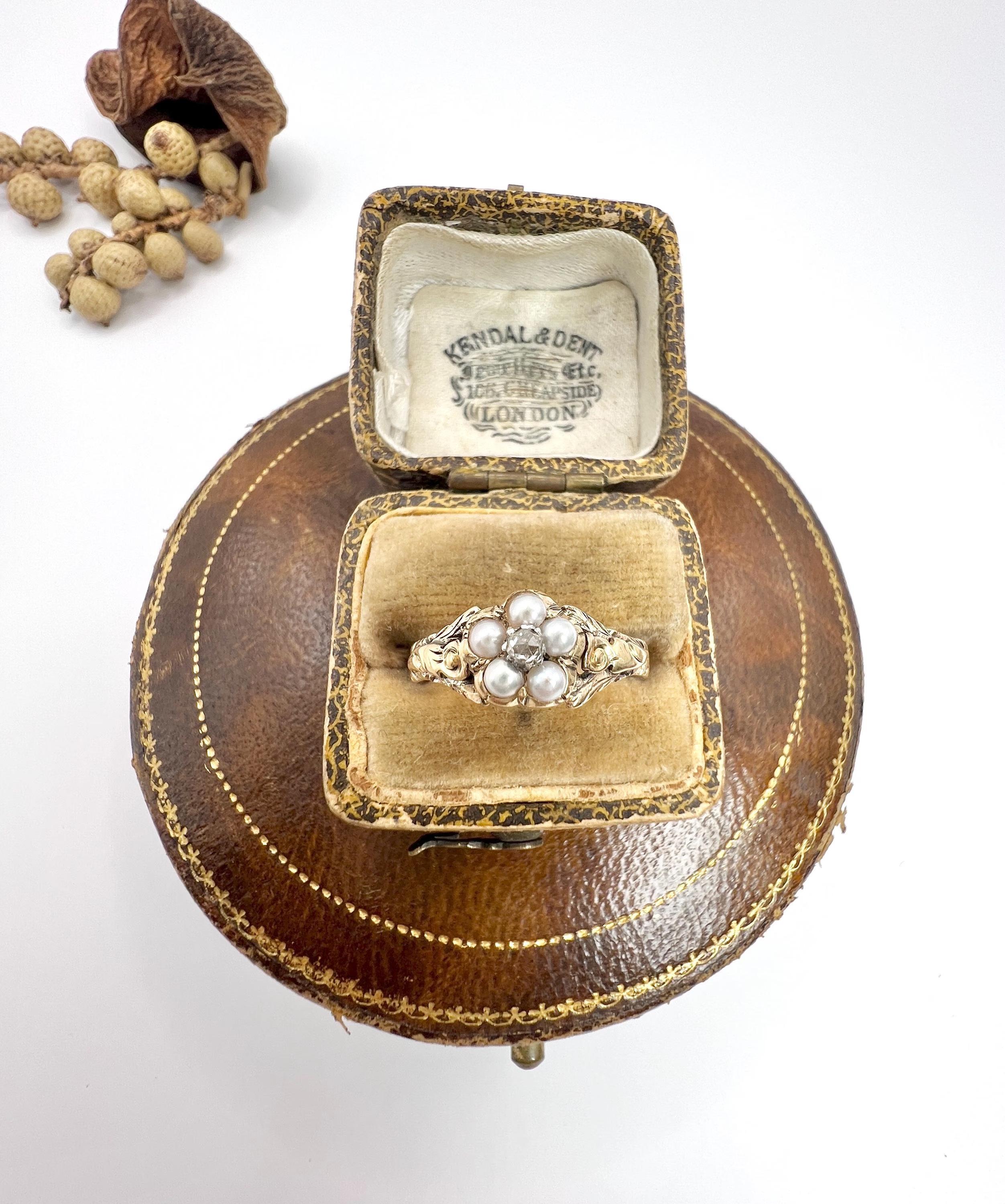 Women's or Men's Antique 15ct Gold, Early Victorian Pearl & Rose Cut Diamond Daisy Cluster Ring