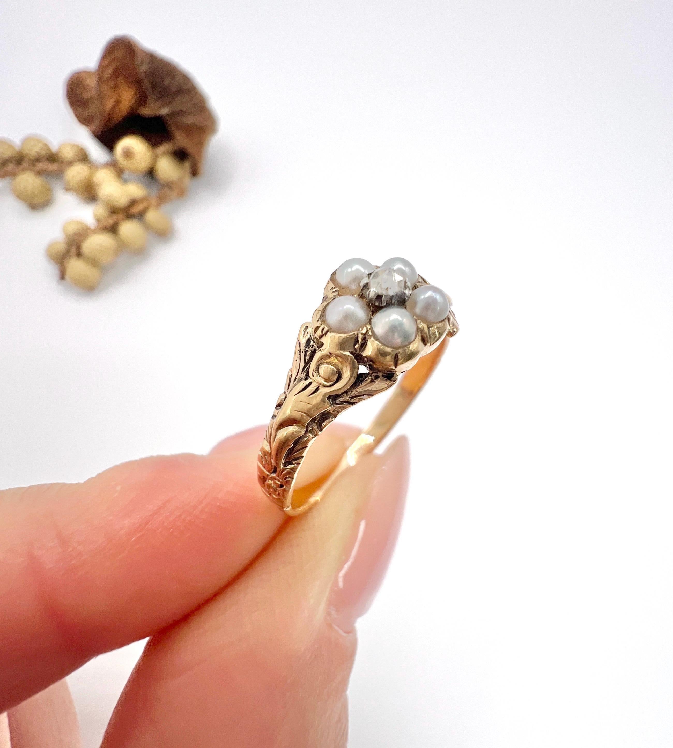 Antique 15ct Gold, Early Victorian Pearl & Rose Cut Diamond Daisy Cluster Ring 1
