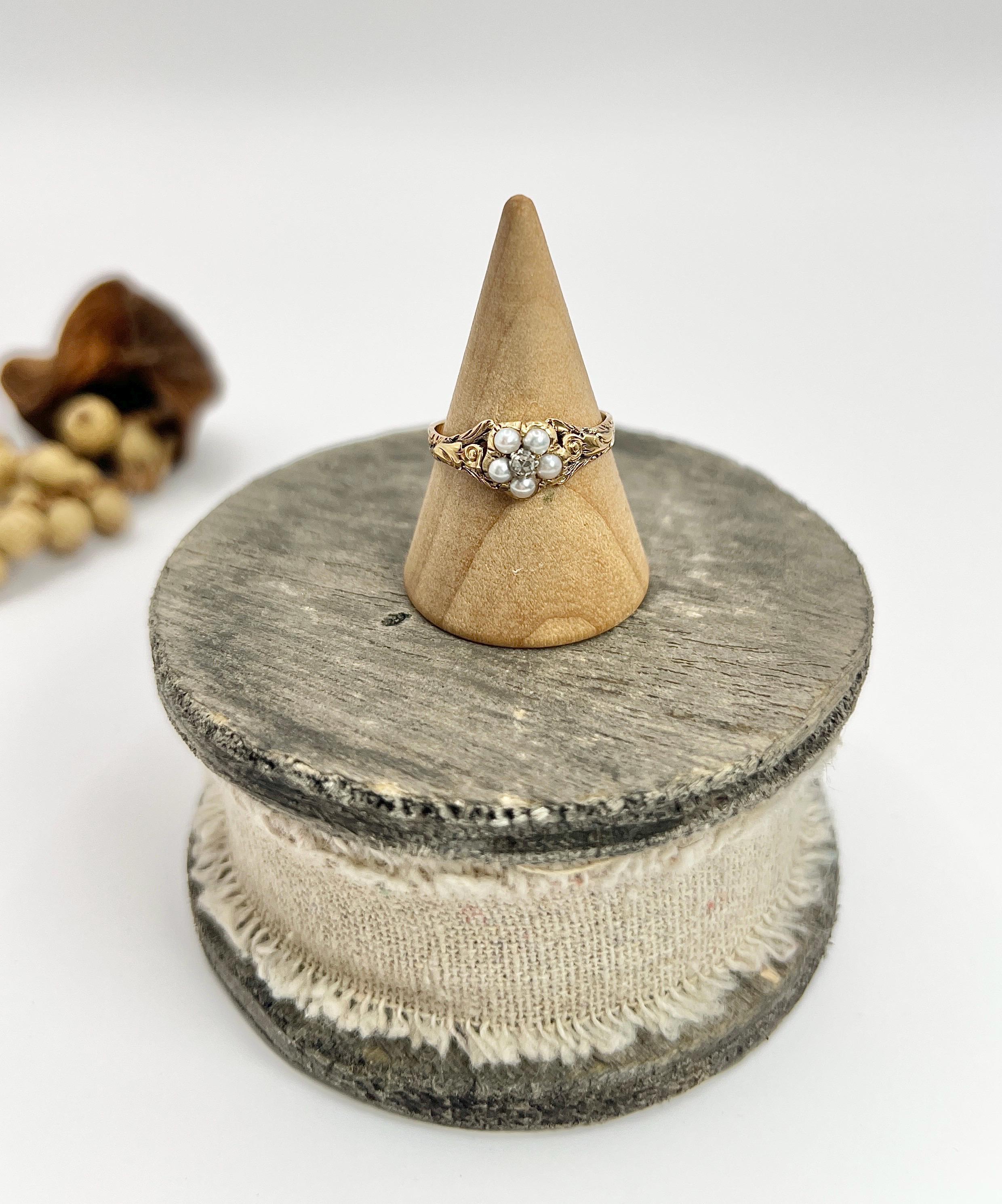 Antique 15ct Gold, Early Victorian Pearl & Rose Cut Diamond Daisy Cluster Ring 5