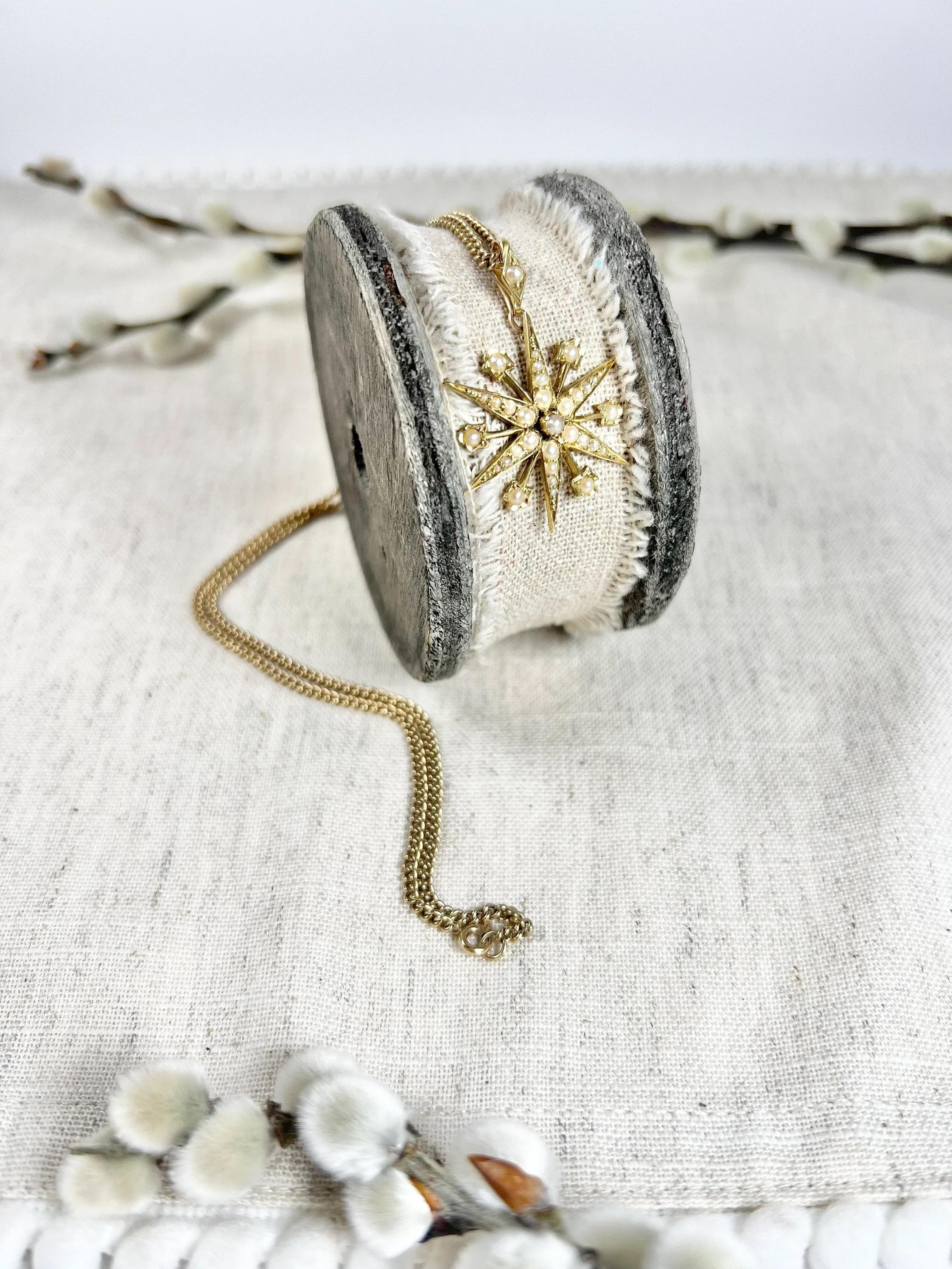 Pendentif ancien en or 15ct, Edwardien, 6 perles pointues en étoile Bon état - En vente à Brighton, GB