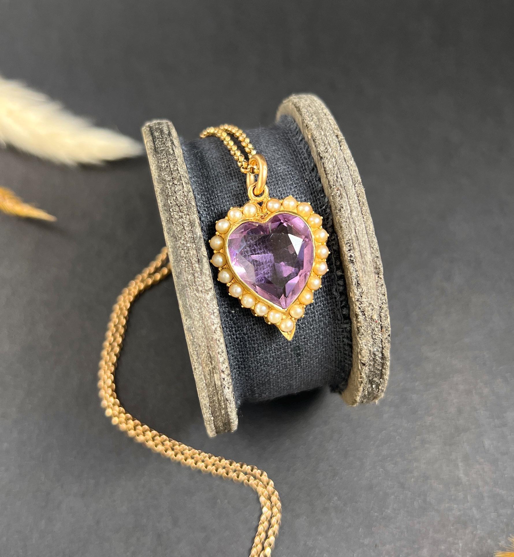 Taille cœur Pendentif ancien en or 15ct, améthyste et perles de rocaille de style édouardien en vente