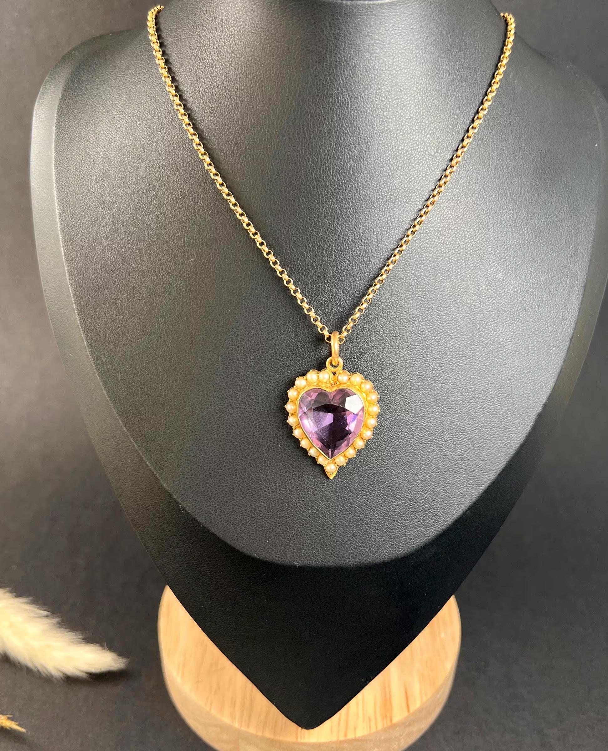 Pendentif ancien en or 15ct, améthyste et perles de rocaille de style édouardien Unisexe en vente
