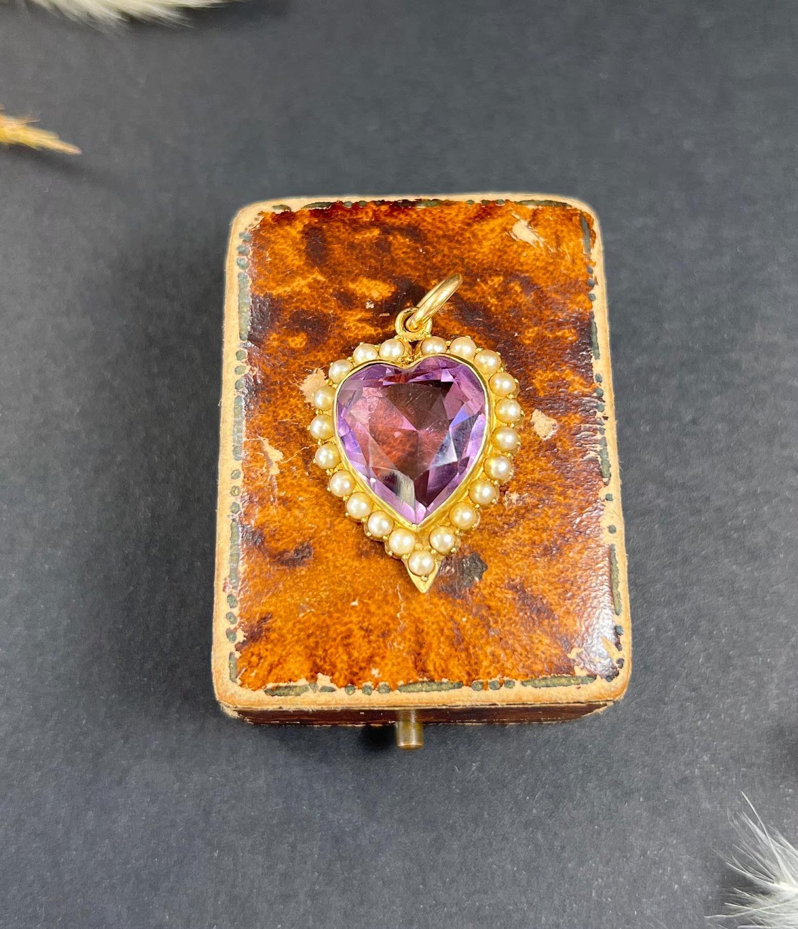 Pendentif ancien en or 15ct, améthyste et perles de rocaille de style édouardien en vente 3