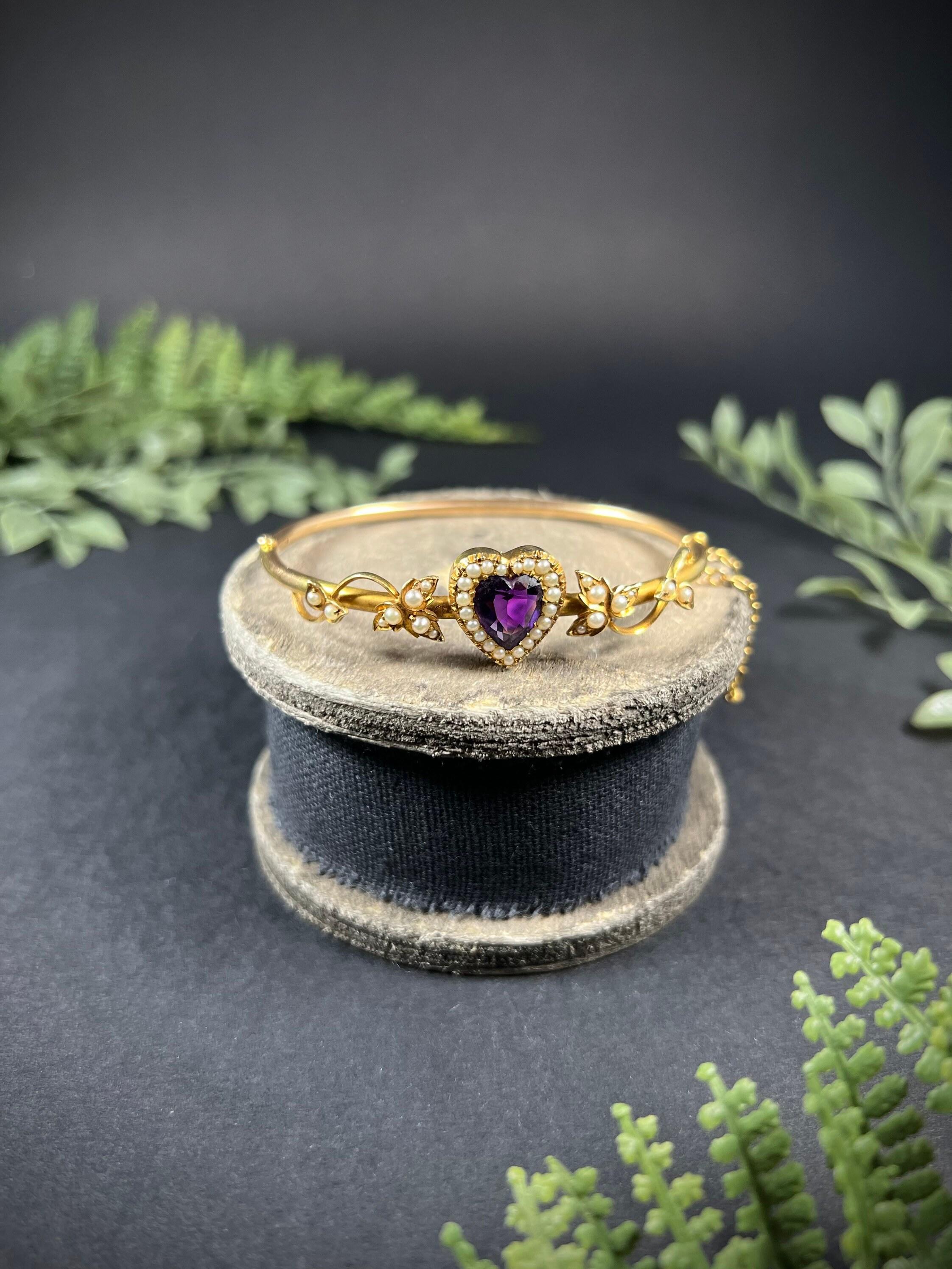Women's or Men's Antique 15ct Gold Edwardian Amethyst & Pearl Heart Bangle Bracelet For Sale
