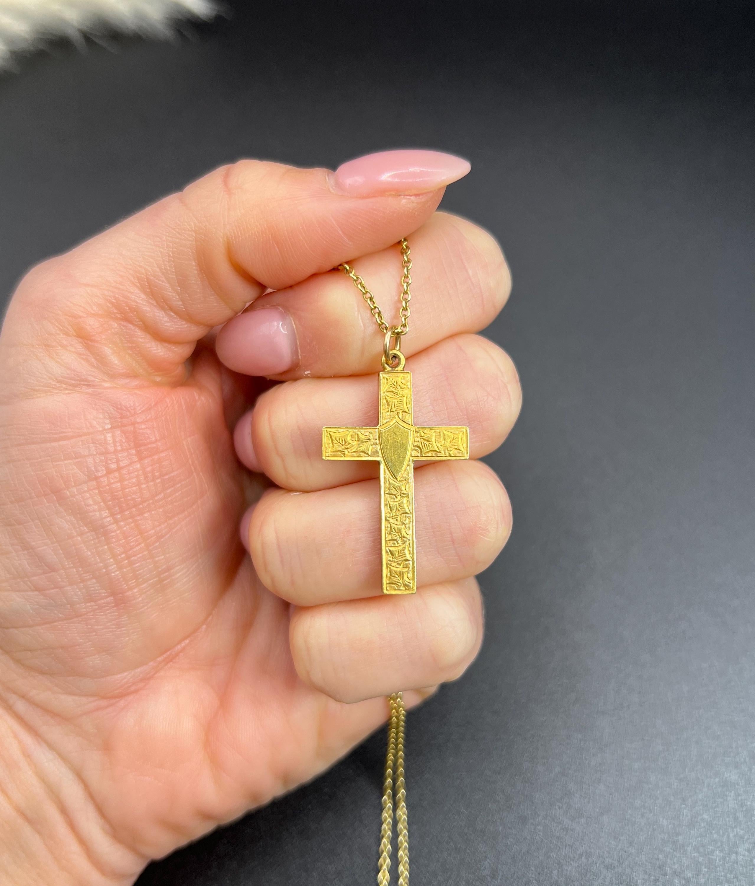 Pendentif édouardien ancien en or 15 carats avec croix gravée, poinçonné Birmingham 1905 5