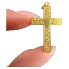 Pendentif édouardien ancien en or 15 carats avec croix gravée, poinçonné Birmingham 1905