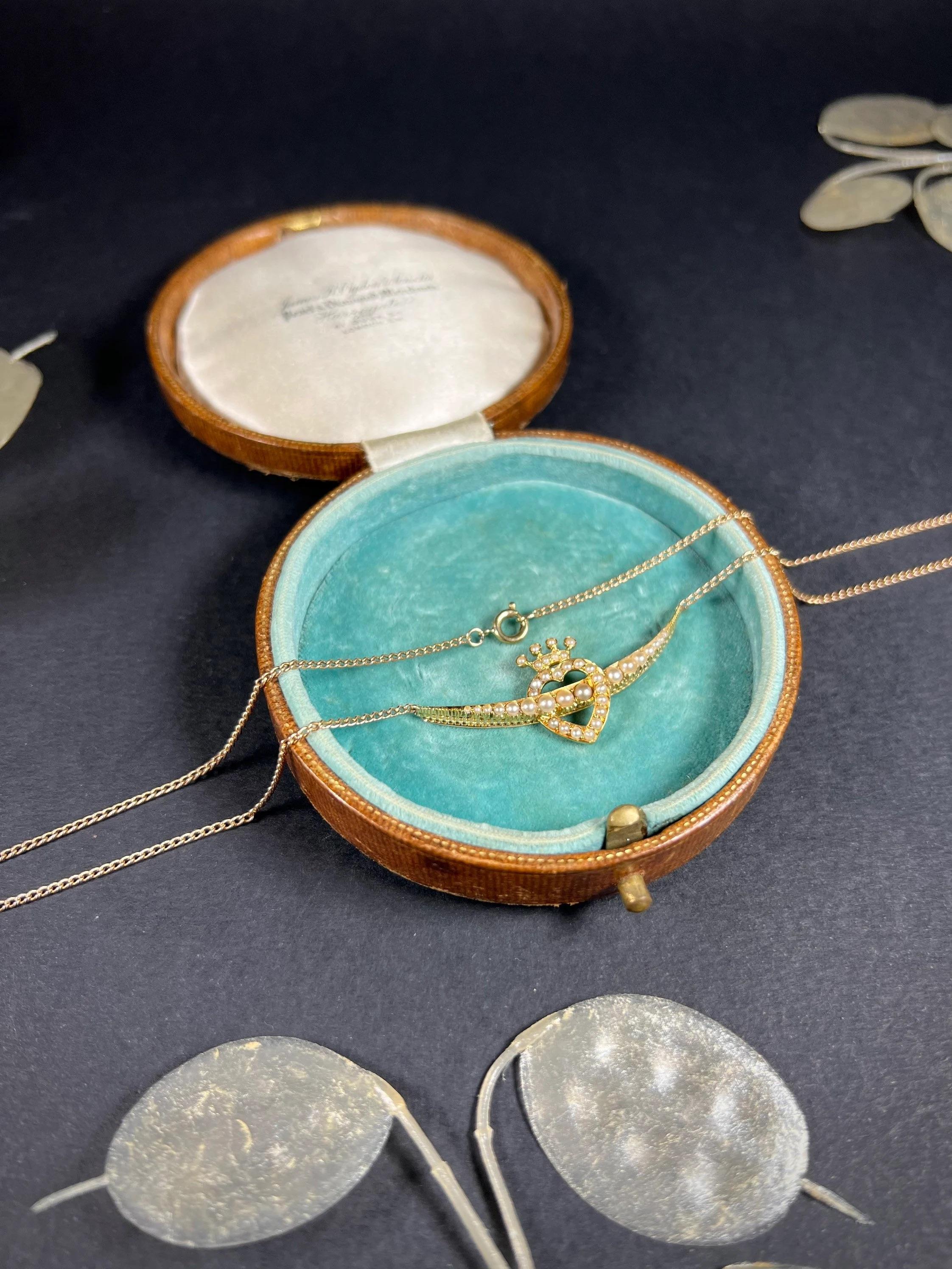 Antique 15ct Gold Edwardian Heart, Crown, Crescent, Pearl Pendant Necklace For Sale 3