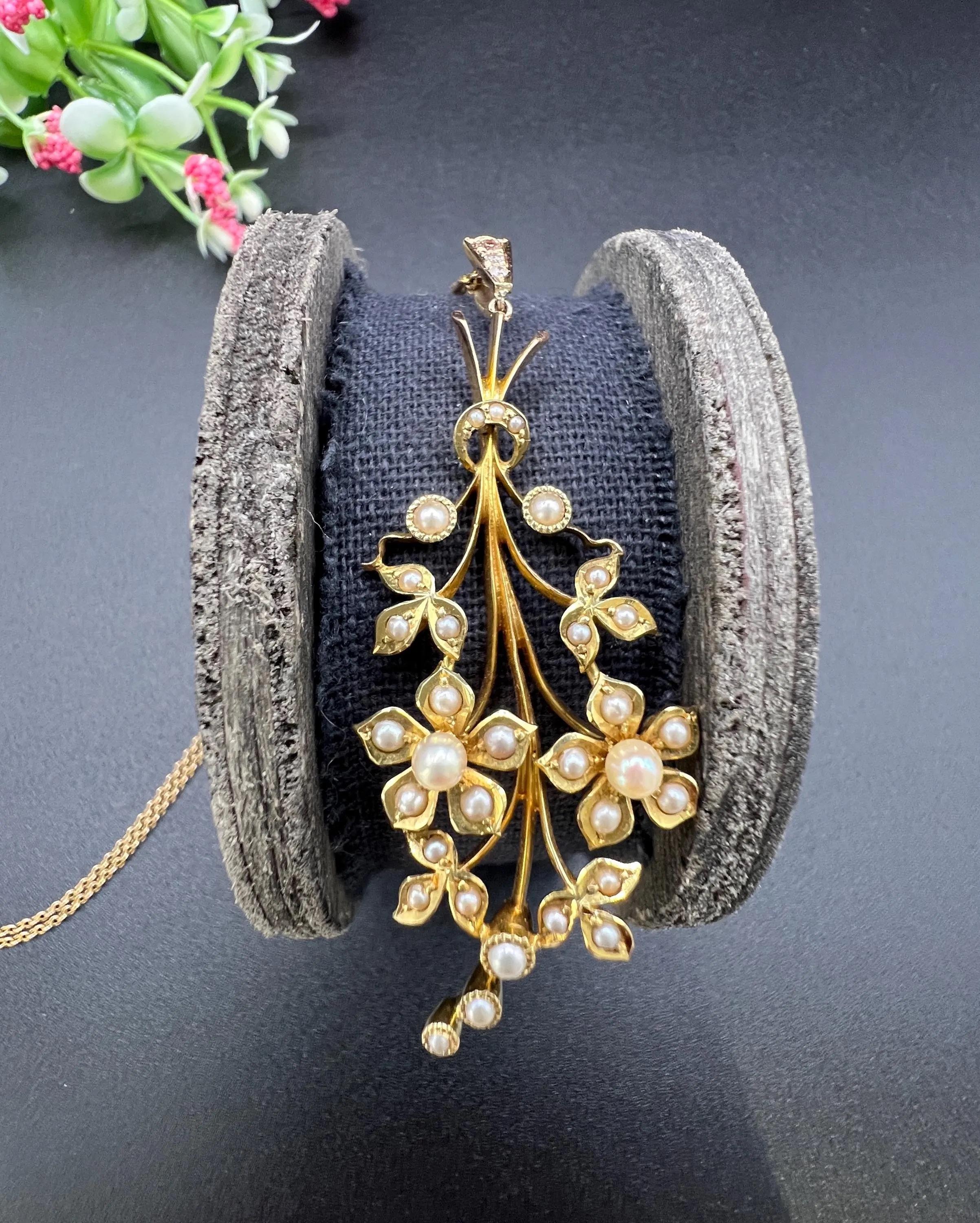 Pendentif ancien en or 15ct, perle édouardienne et diamant Bouquet de fleurs en spray Bon état - En vente à Brighton, GB