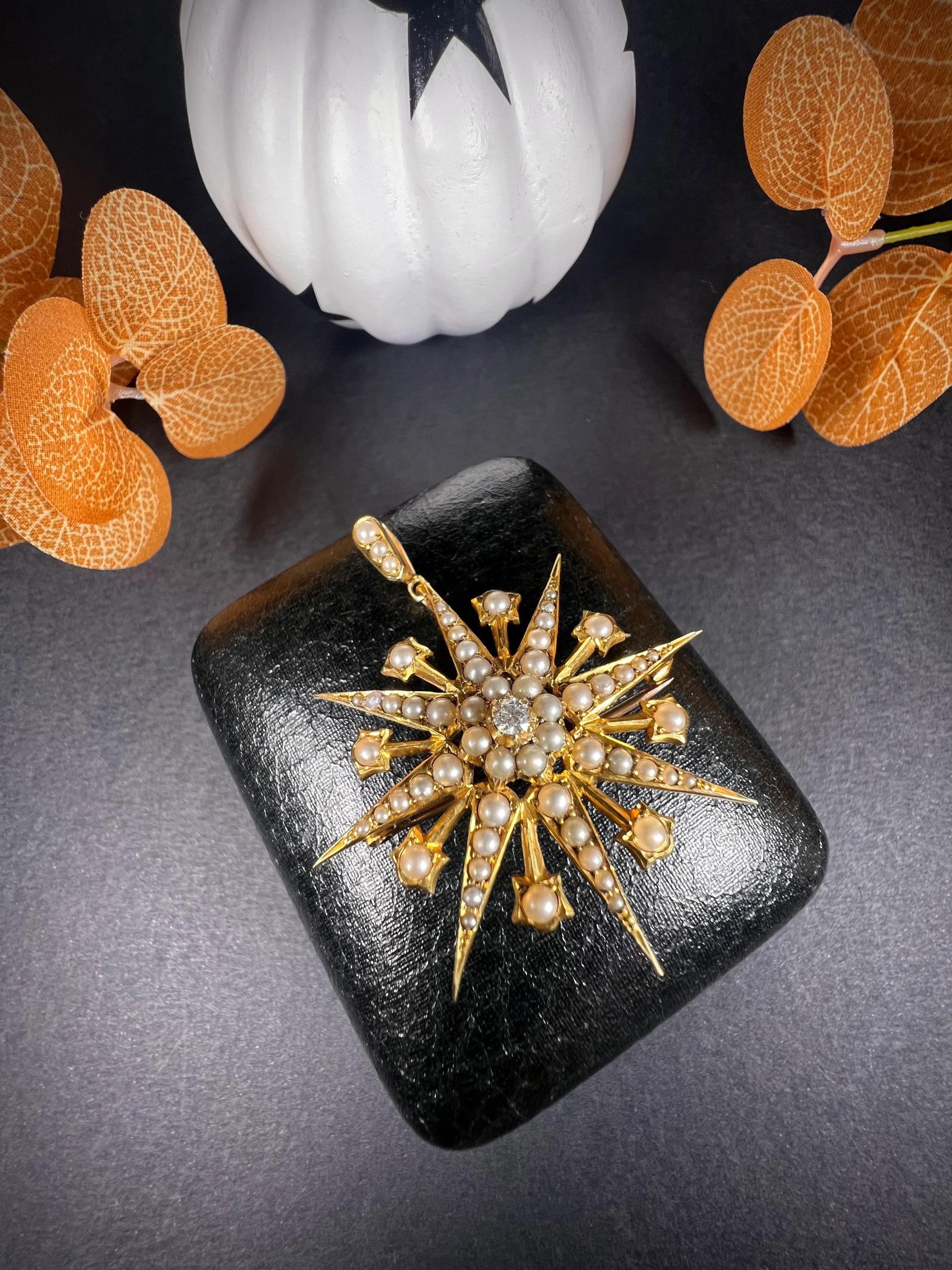 Taille ronde Pendentif édouardien ancien en or 15 carats, perle édouardienne et diamant étoilé en vente