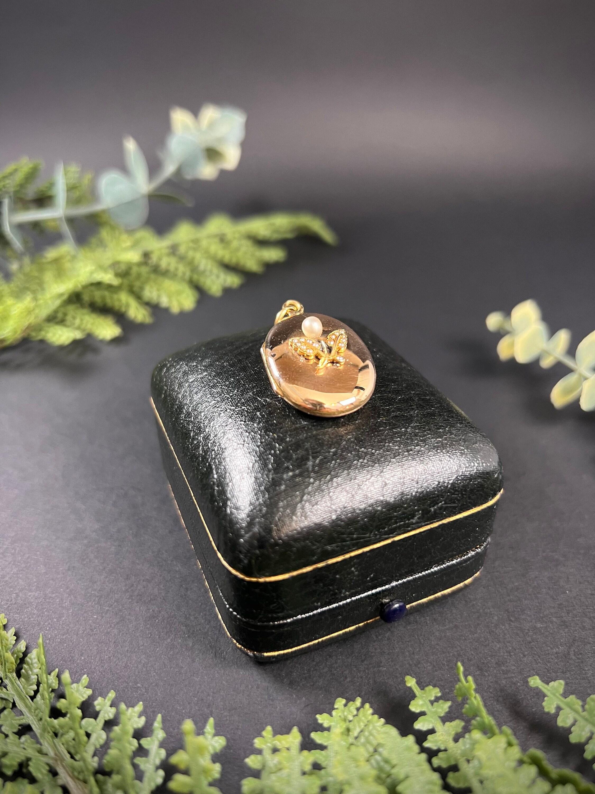 Antique médaillon ovale édouardien en or 15 carats avec fleurs de perles Unisexe en vente