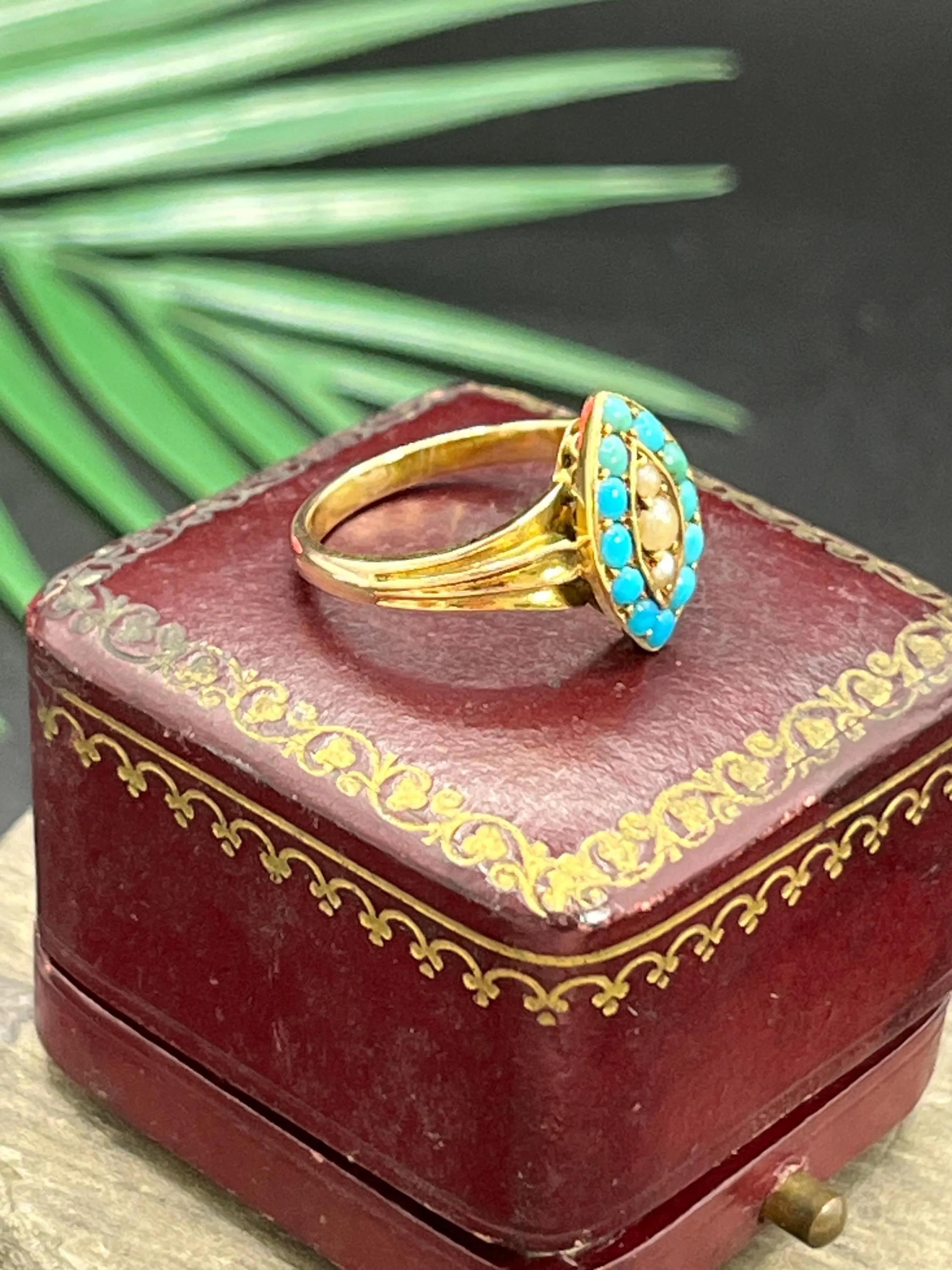 Anello antico in oro 15 ct edoardiano con turchese e perla marquise in vendita 1