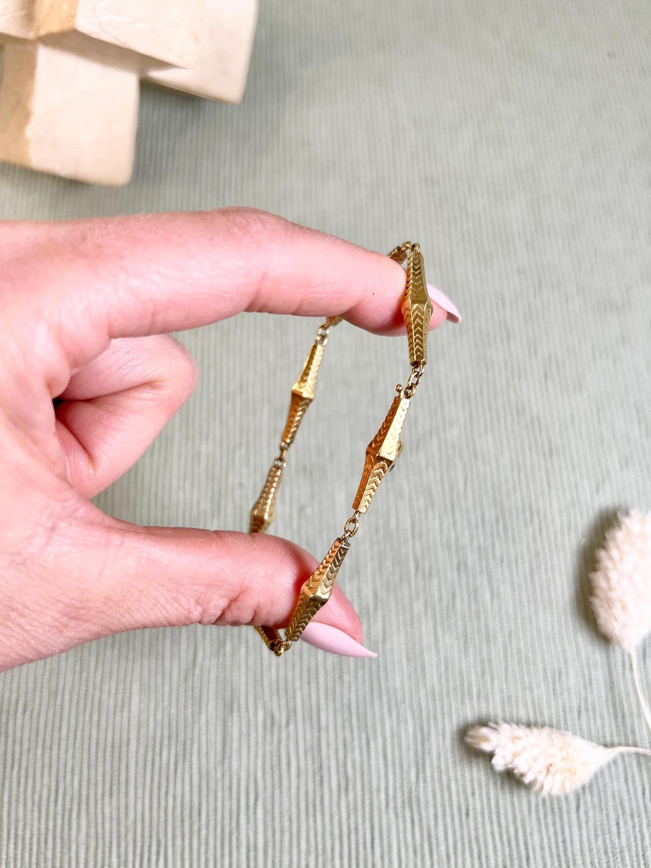 Antique 15ct Gold Georgian Fancy Link Diamond Heart  Bracelet For Sale 3