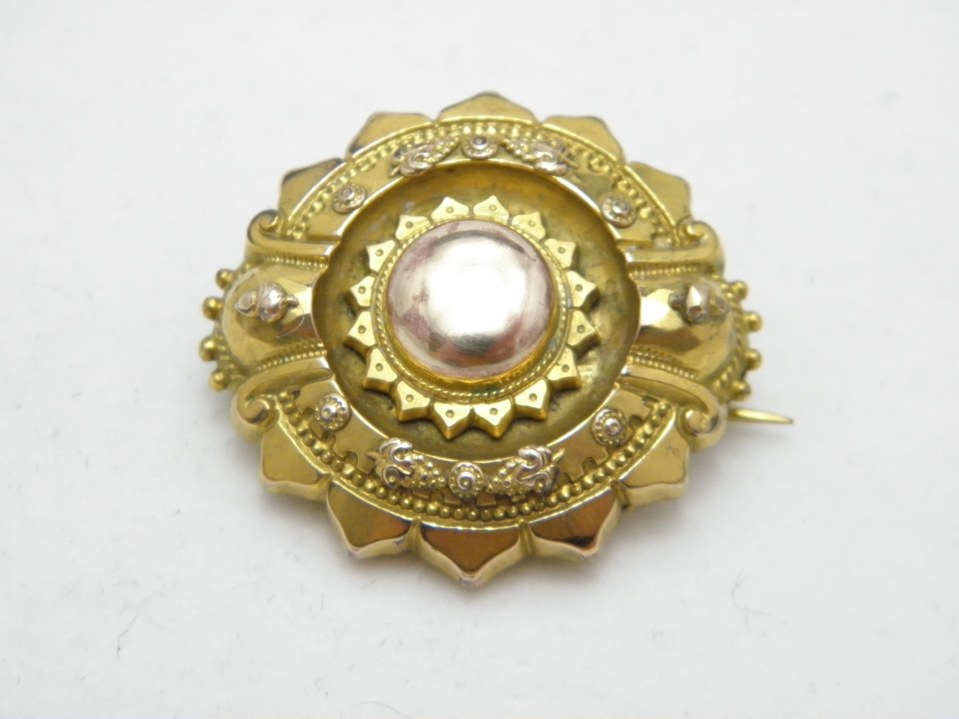 If you have landed on this page then you have an eye for beauty.

On offer is this gorgeous


15CT HEAVY GOLD HIGHLY DETAILED PHOTO LOCKET BROOCH

DETAILS
Material: 15ct (625/000) Solid Heavy Rose and Yellow Gold
Style: Georgian classic brooch / pin