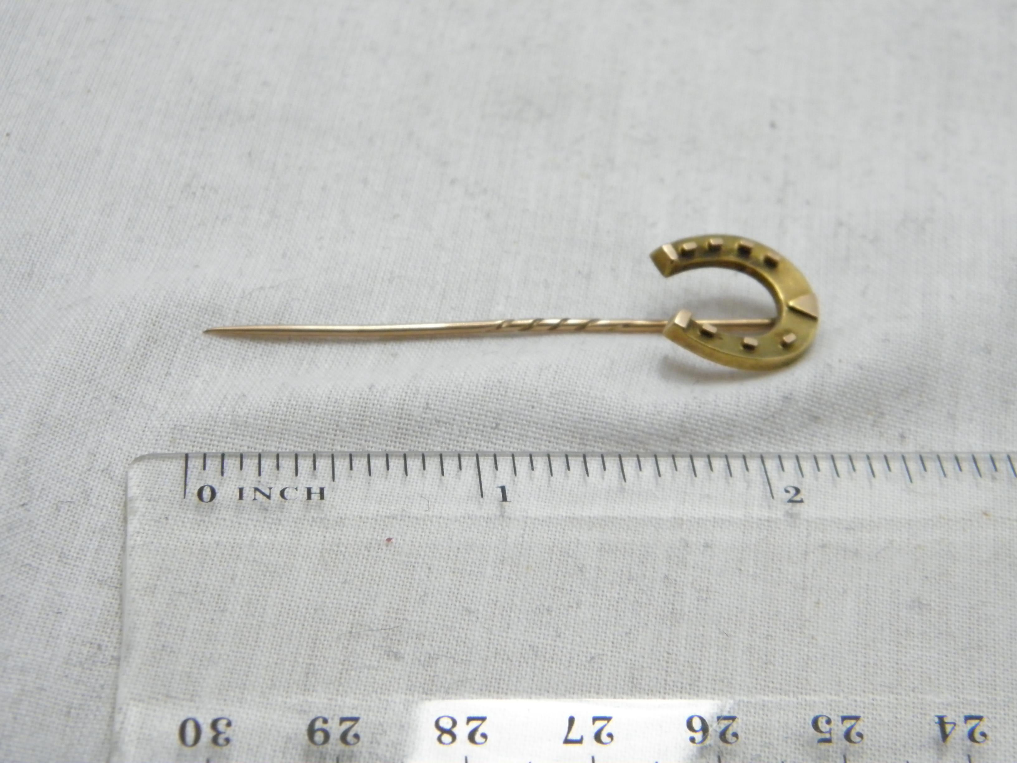 Antique 15ct Gold Lucky Horseshoe Pin Brooch c1860 Rose 625 Purity Tie Lapel Hat For Sale 4