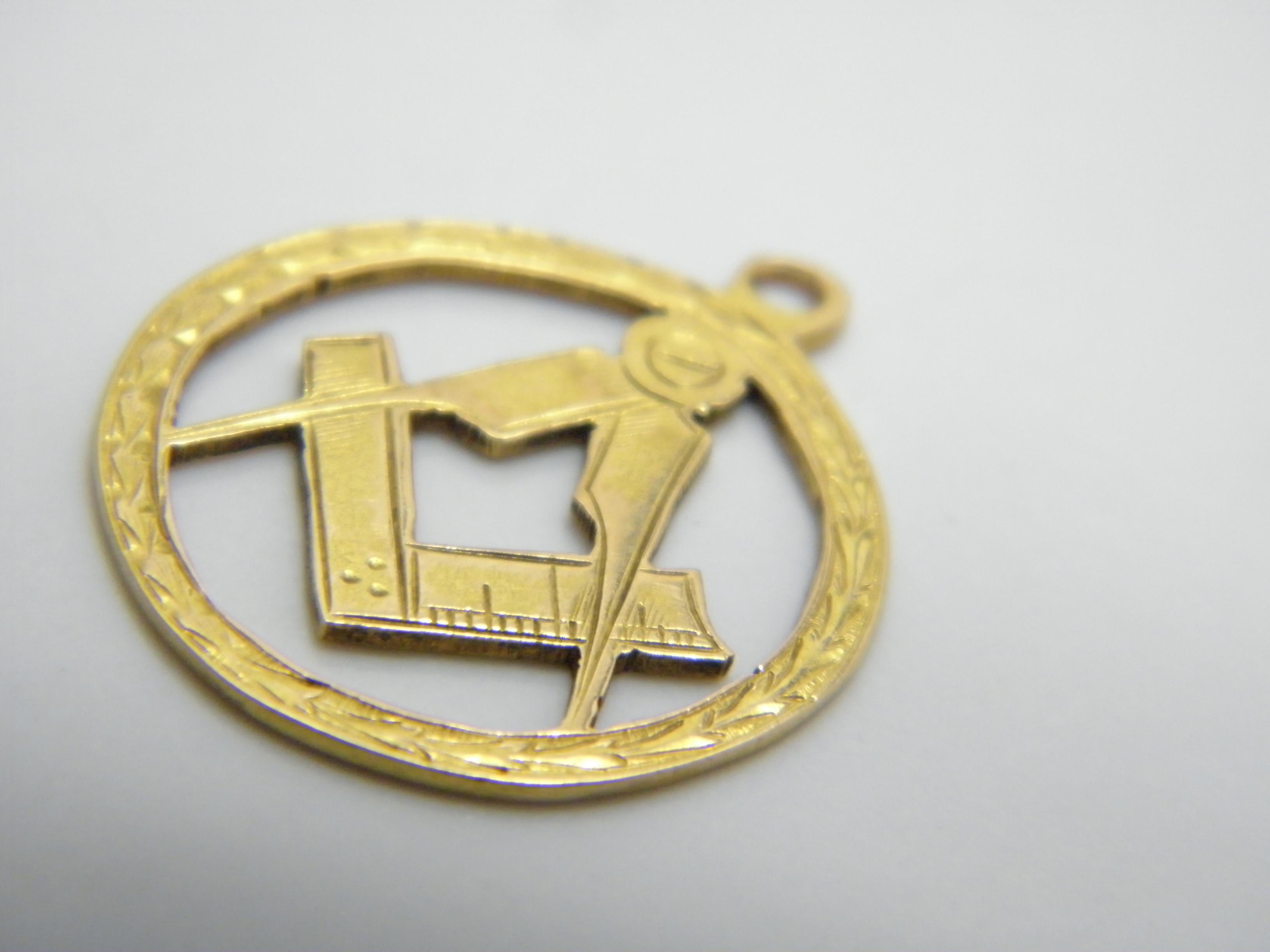 Victorian Antique 15ct Gold Masonic Compasses Pendant Fob c1876 Rose 625 Purity Freemason For Sale