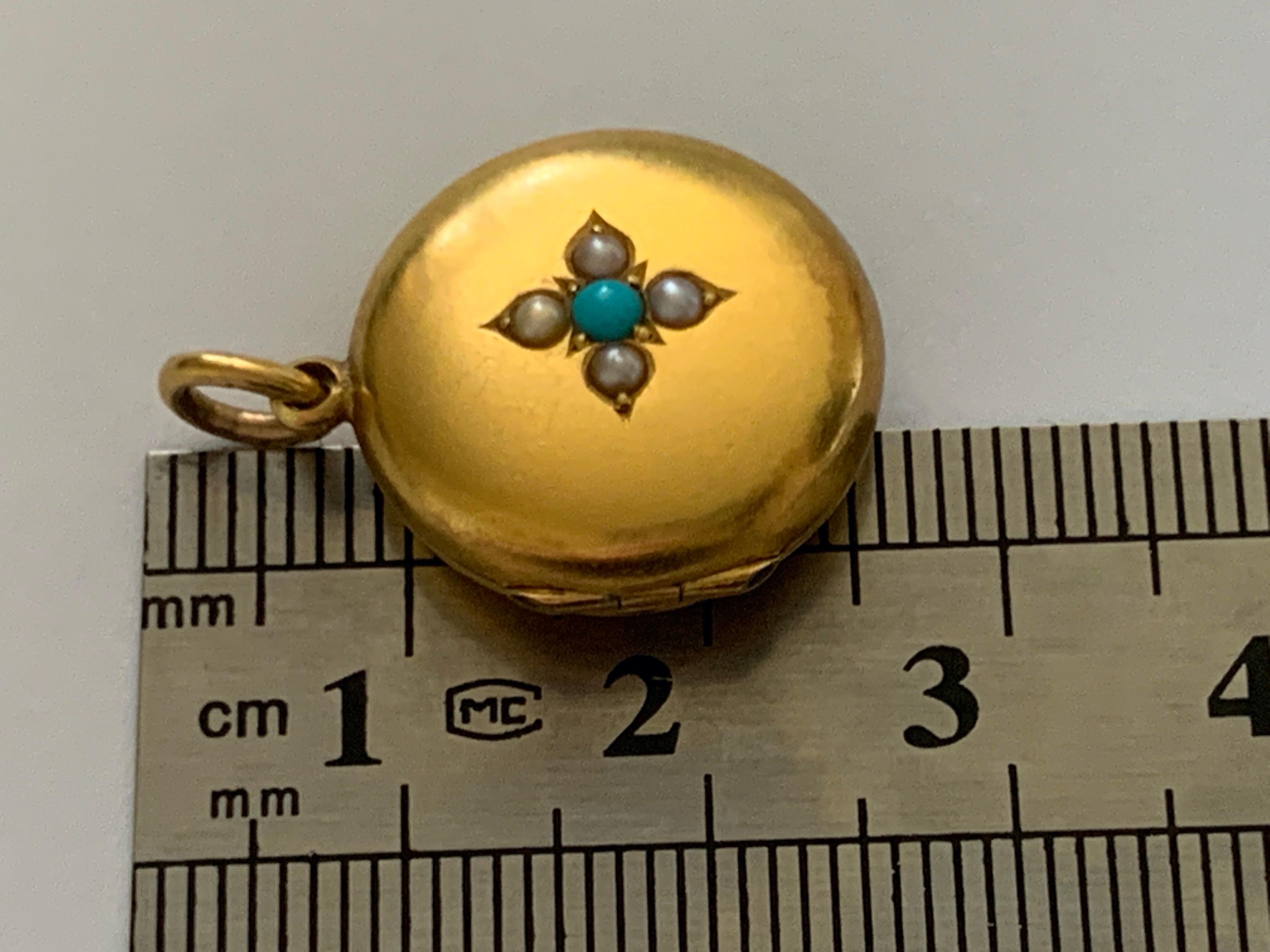 Medaglione rotondo in oro antico 15ct in vendita 1
