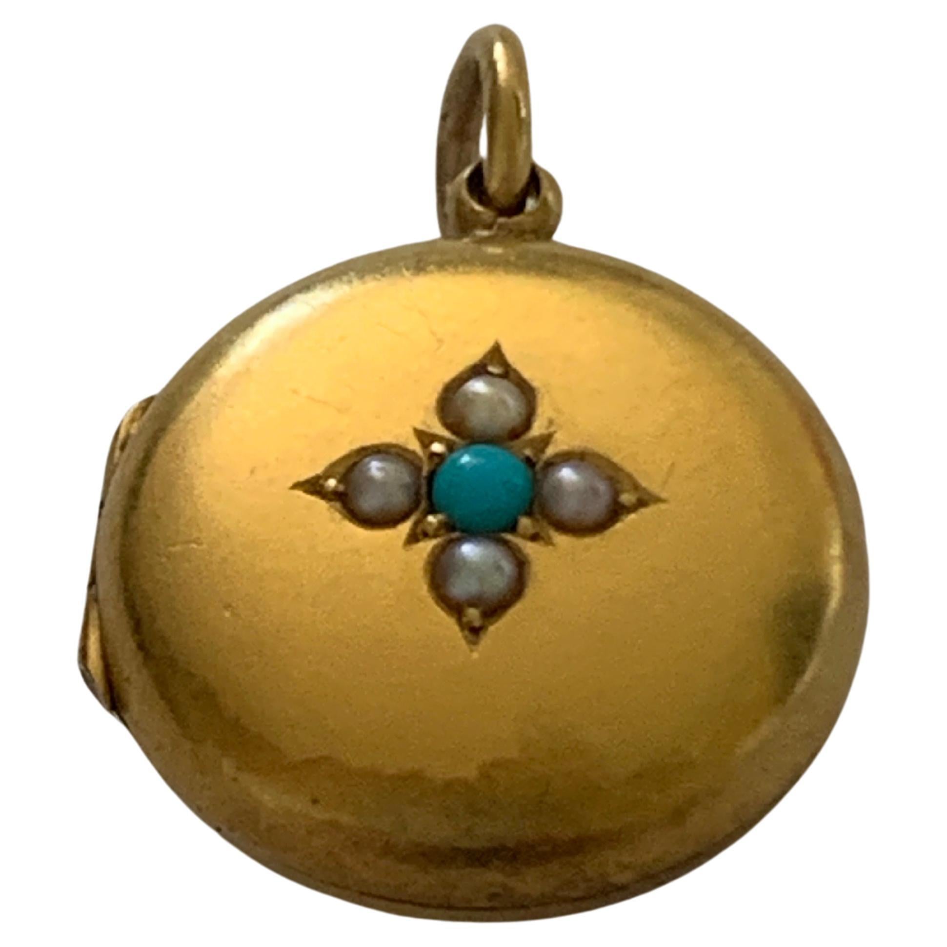 Antique 15ct Gold Round Locket