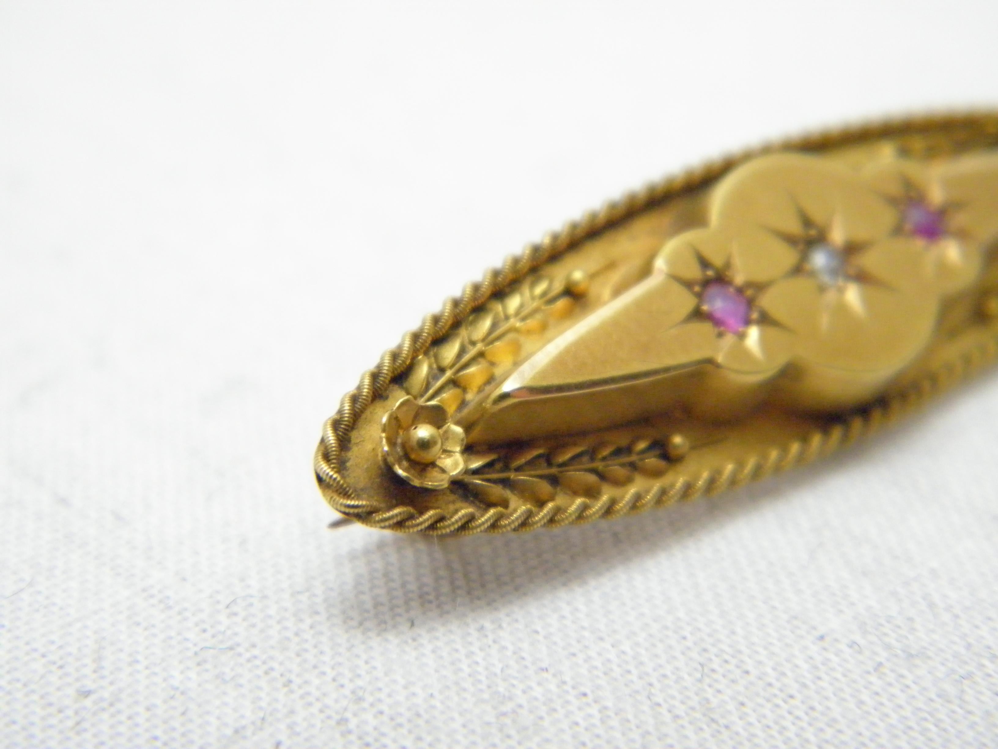 Antique 15ct Gold Ruby Diamond Rope Bar Brooch Pin c1900 625 Purity Victorian In Good Condition For Sale In Camelford, GB