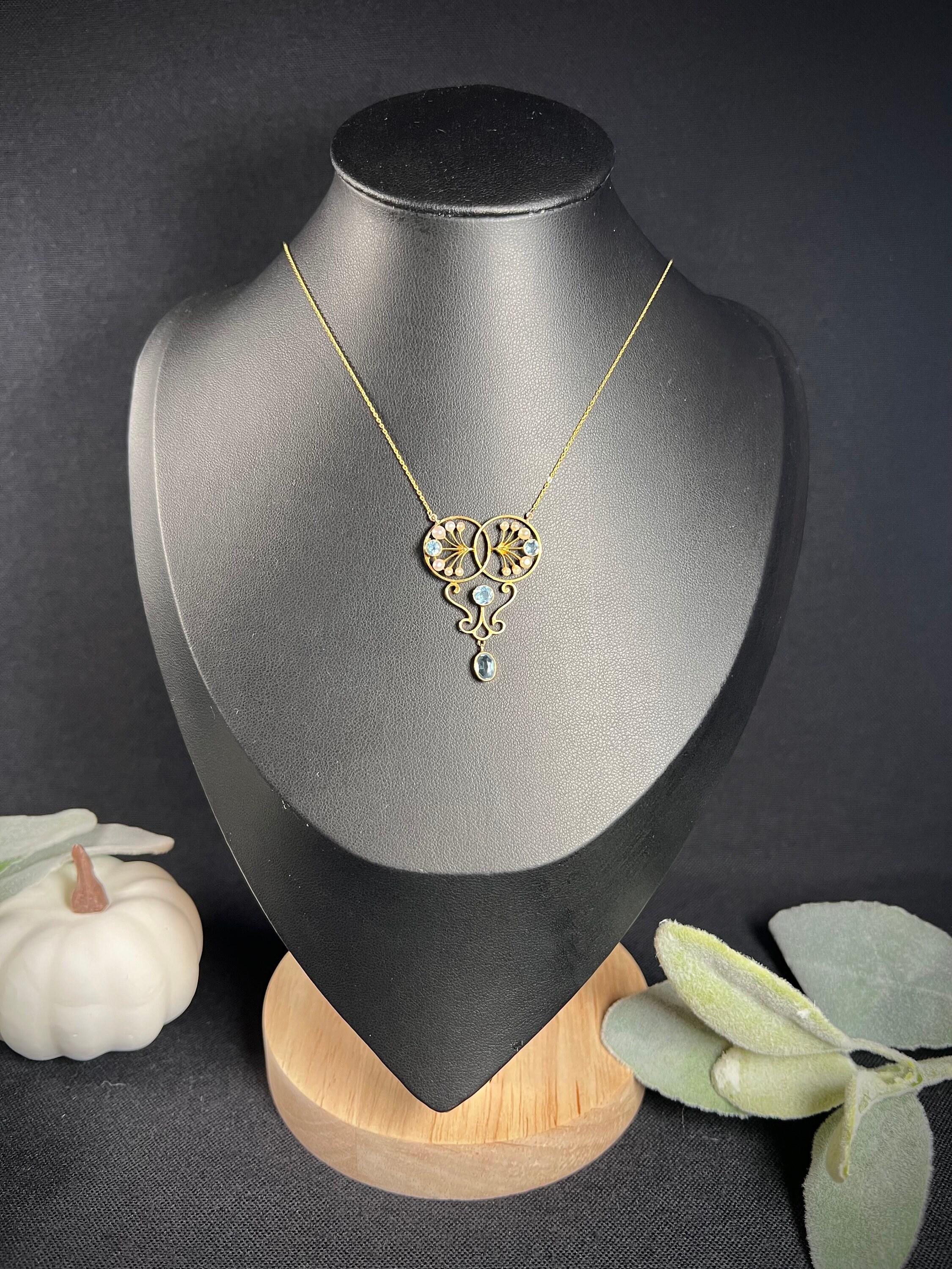 Women's or Men's Antique 15ct Gold Stamped Edwardian Aquamarine & Seed Pearl Pendant Necklace For Sale