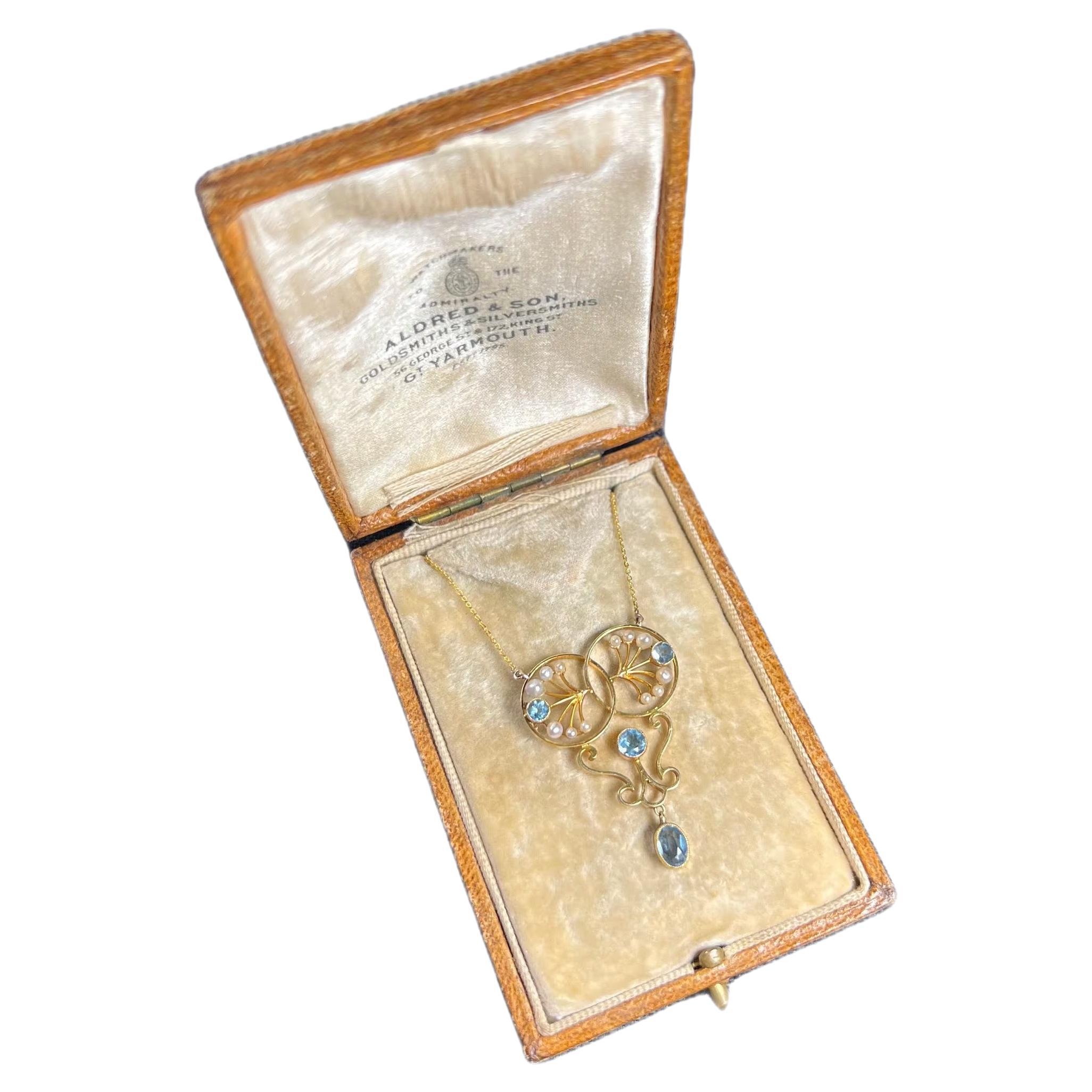 Antique 15ct Gold Stamped Edwardian Aquamarine & Seed Pearl Pendant Necklace For Sale