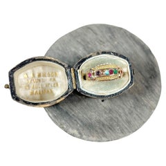 Antiker viktorianischer 15 Karat Gold viktorianischer Amethyst-Diamant-Opal-Rubin- und Smaragd-Acrostic-Ring
