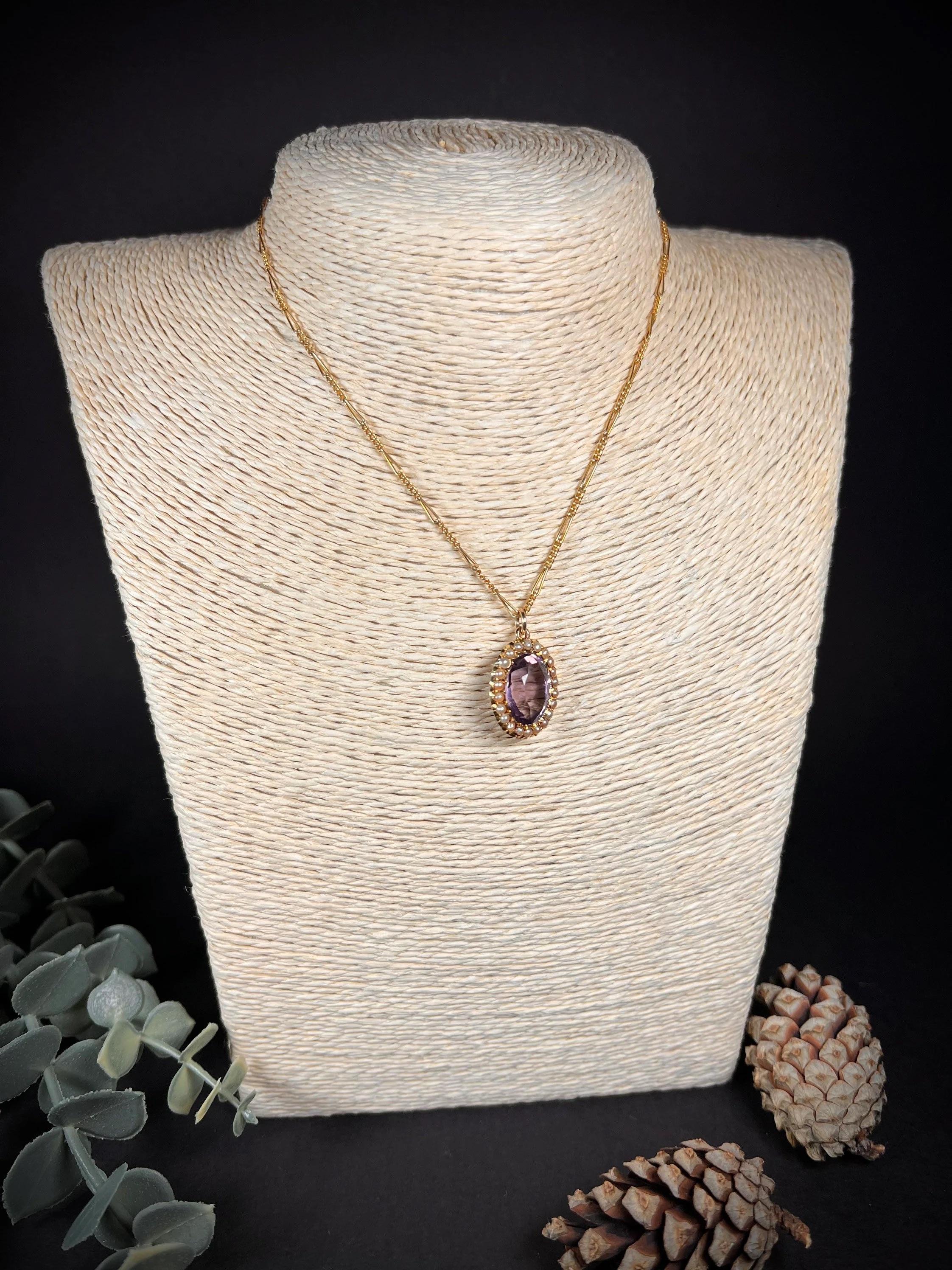 Antique 15ct Gold Victorian Amethyst & Pearl Oval Pendant For Sale 4