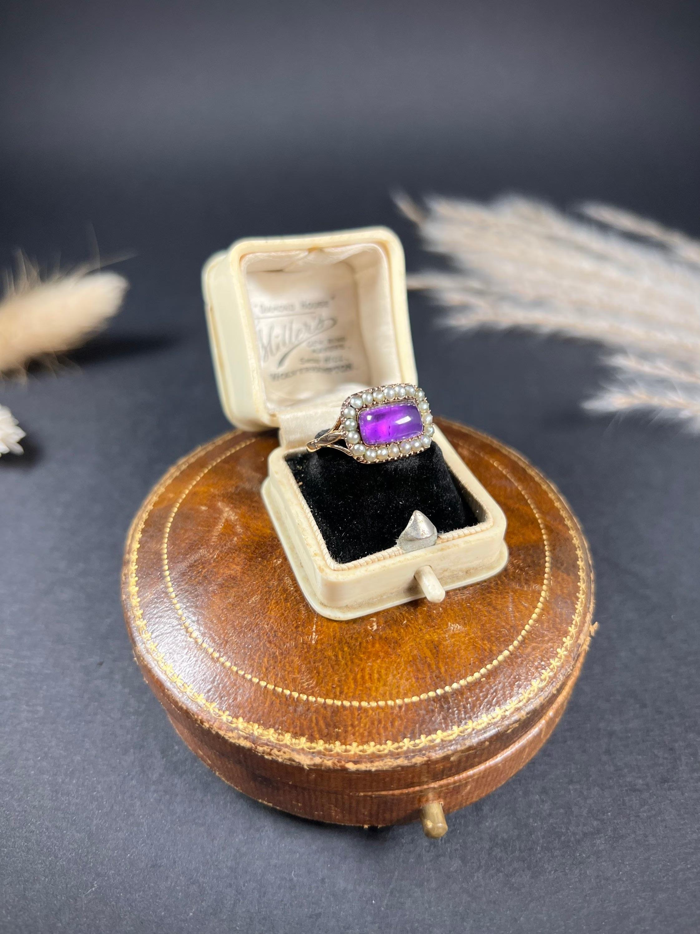 Antique 15ct Gold Victorian Cabochon Amethyst & Pearl Ring For Sale 3