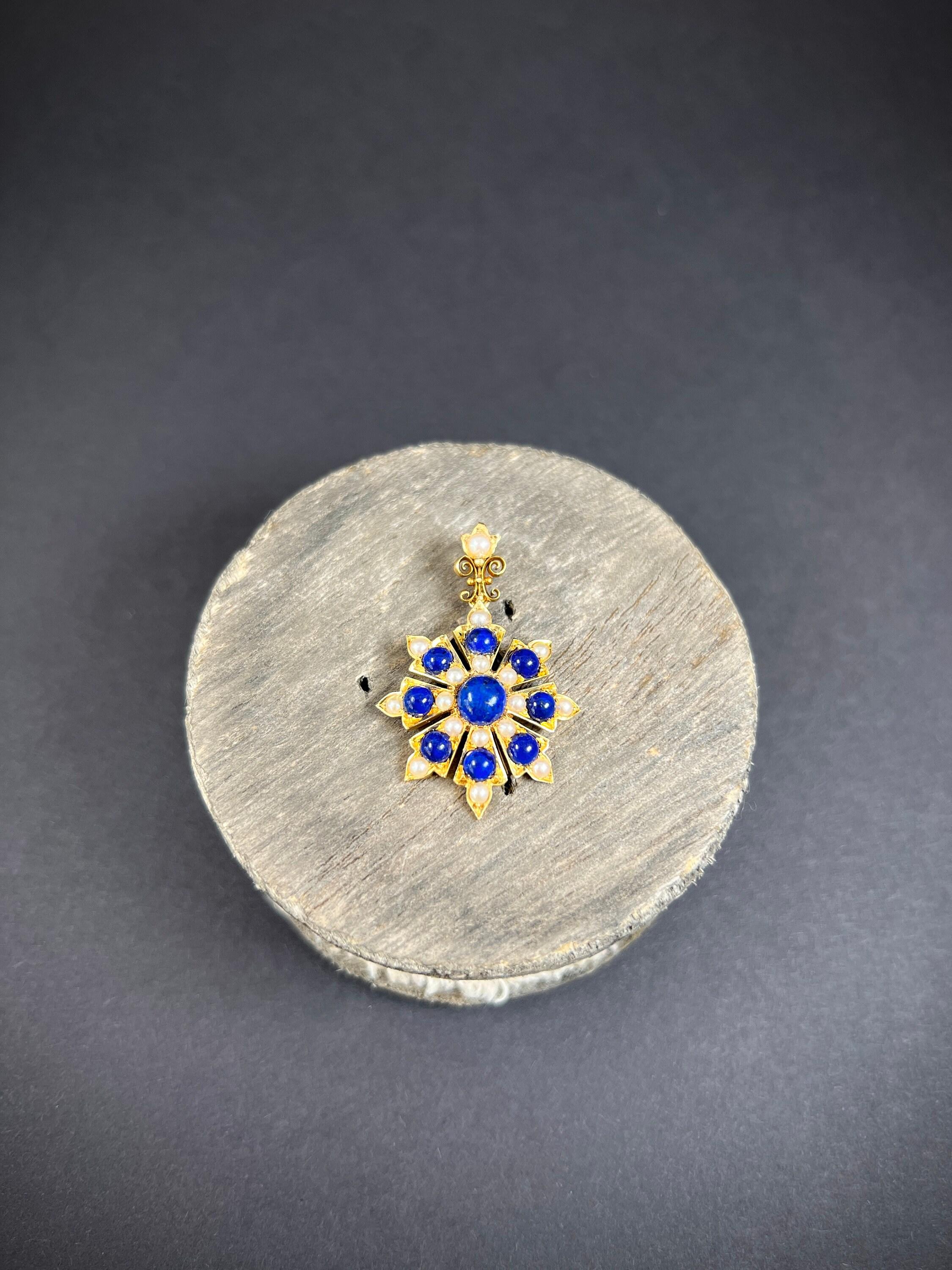 Antique 15ct Gold, Victorian Lapis Lazuli & Pearl Flower Pendant In Good Condition For Sale In Brighton, GB