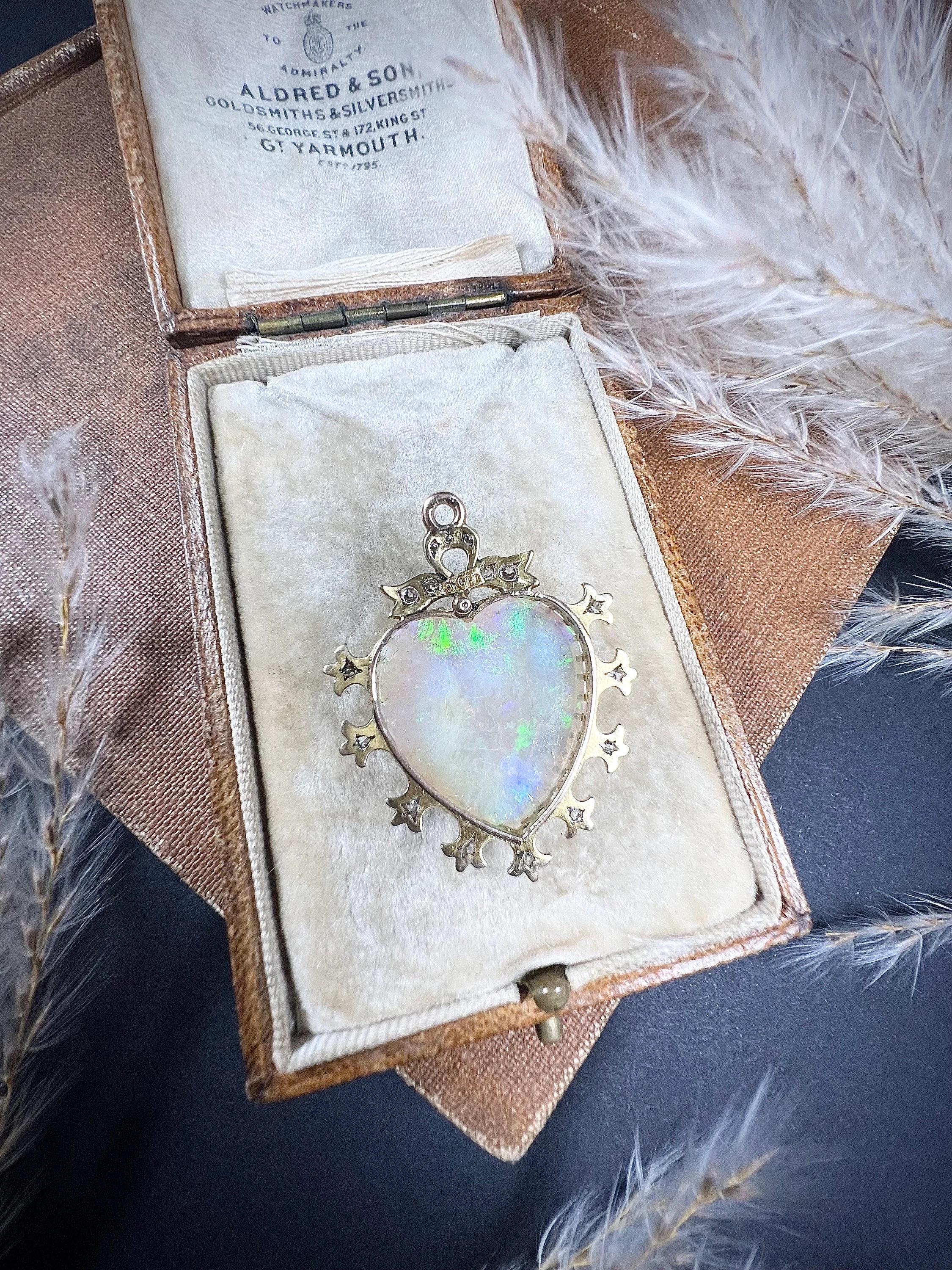 Antique 15ct Gold Victorian Large Opal & Diamond Heart Pendant For Sale 2