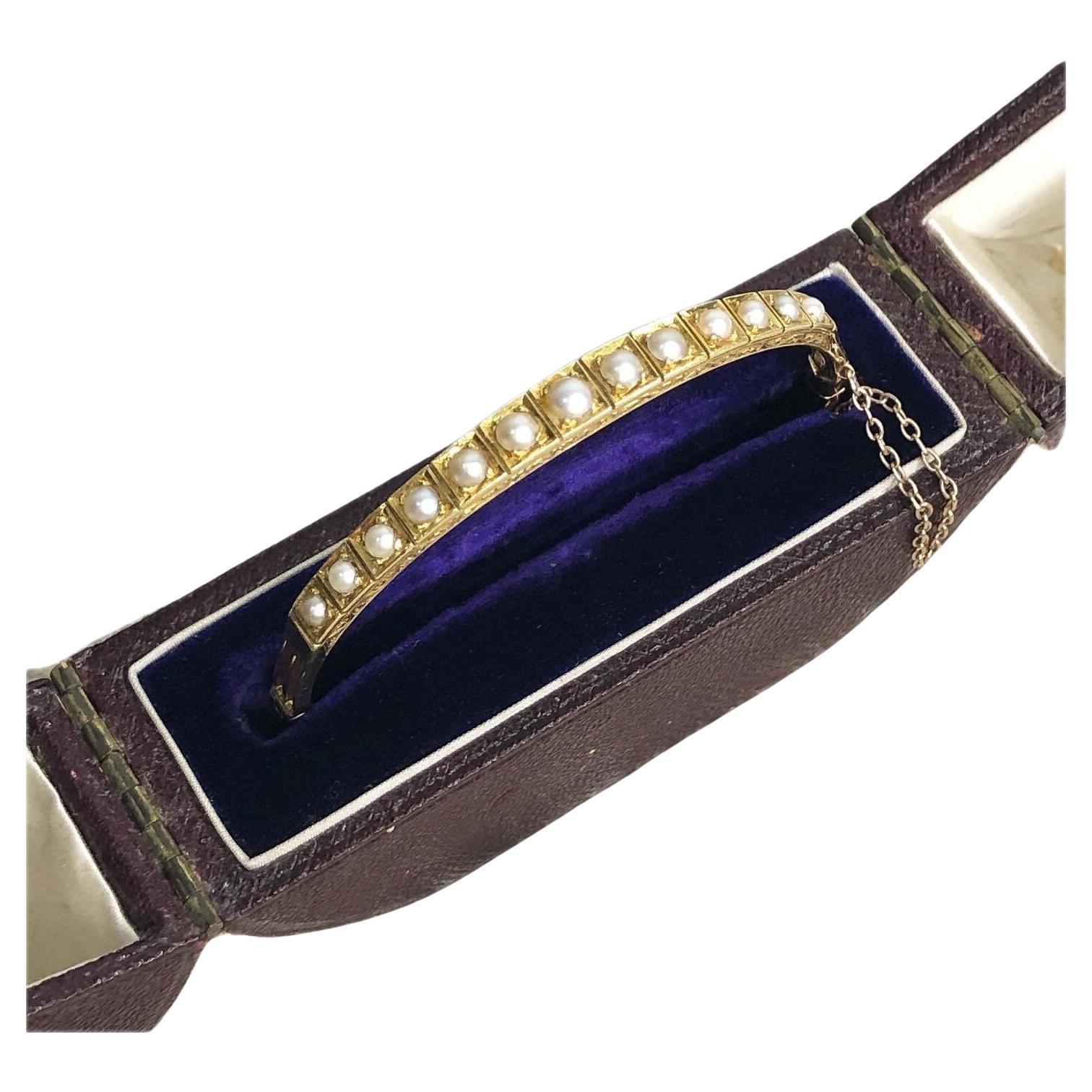 Bracelet ancien en or 15ct avec perles de style victorien