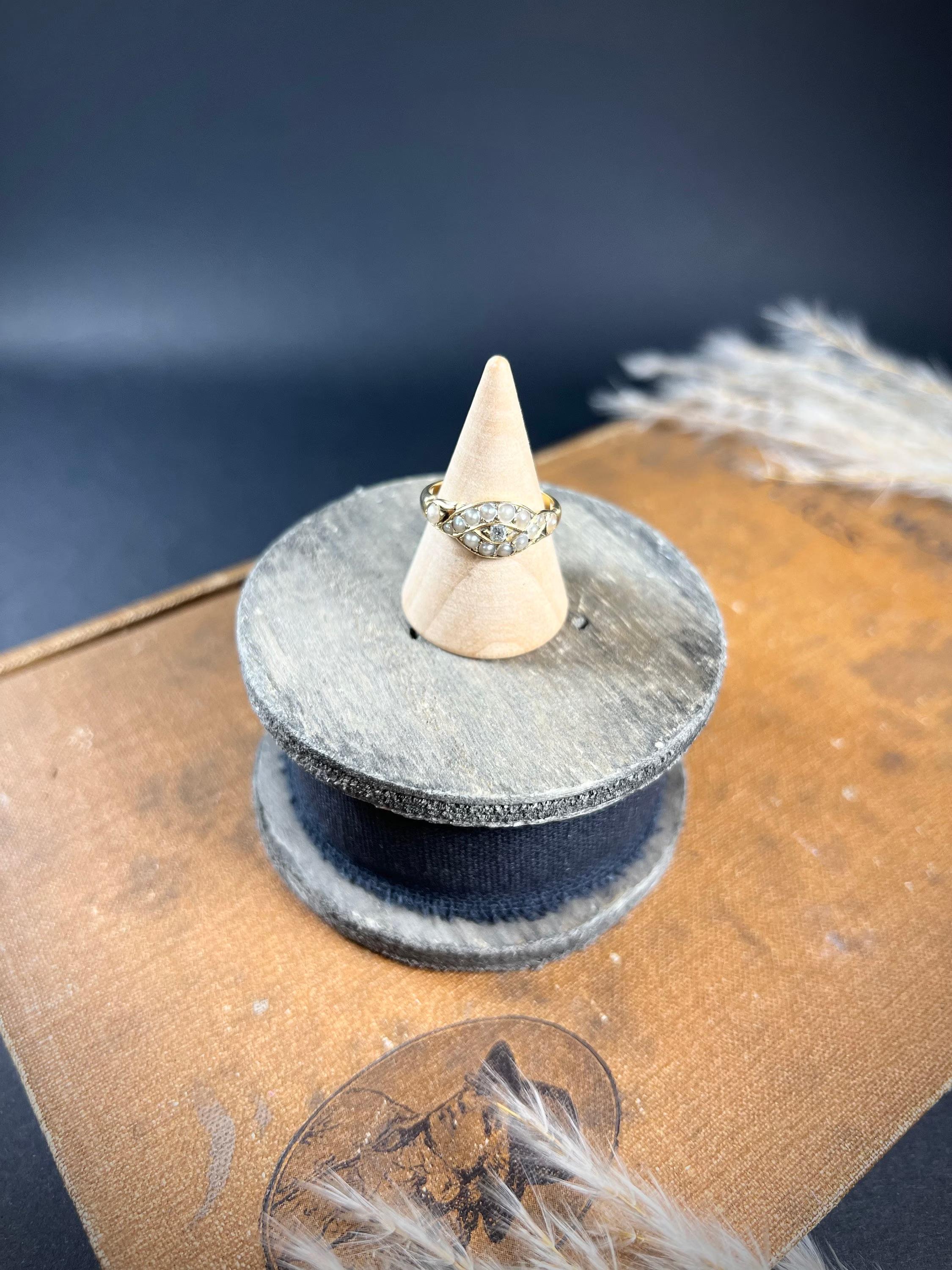 Antique 15ct Gold Victorian, Pearl & Diamond Ring For Sale 2