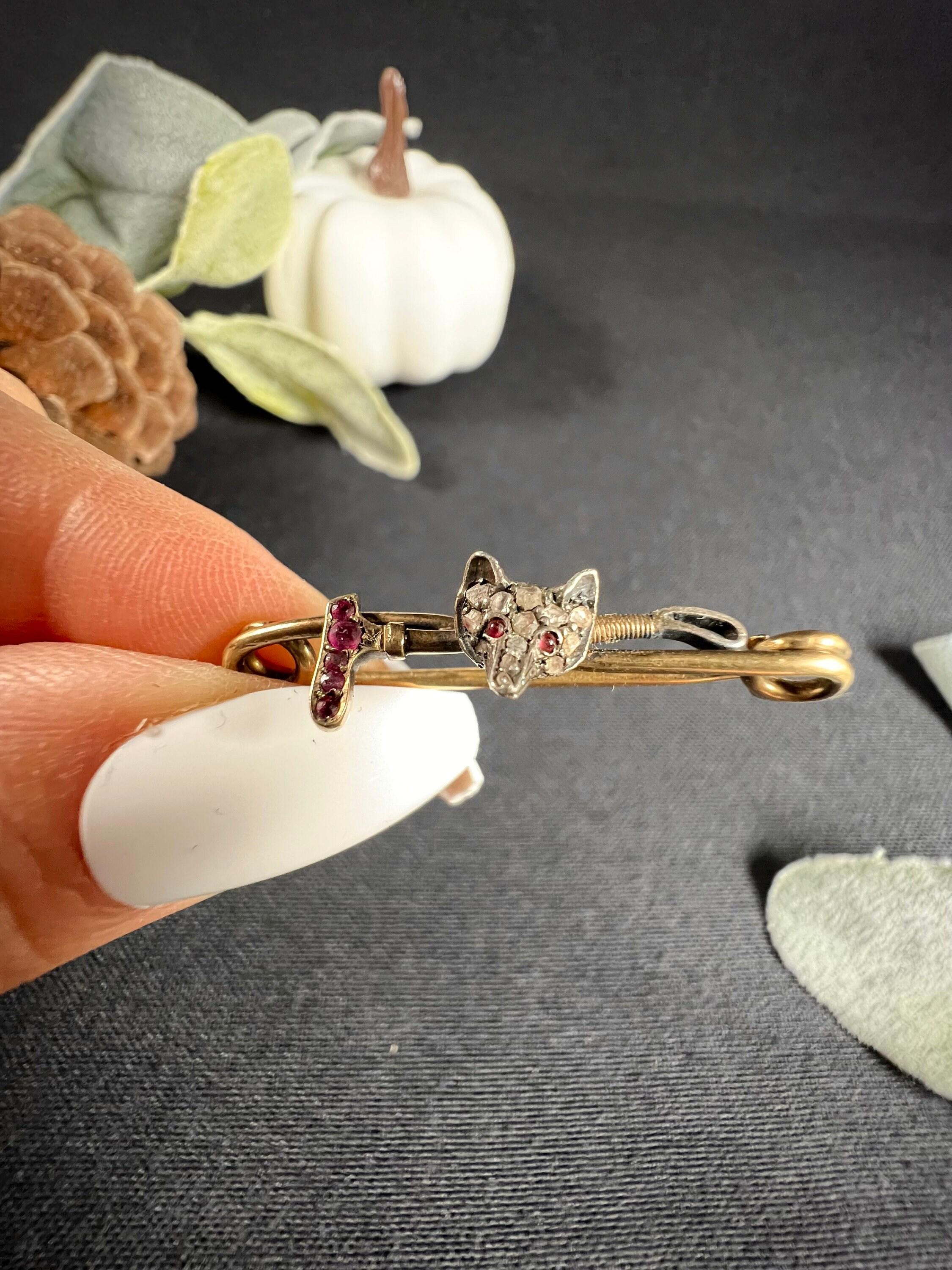 Antique 15ct Gold Victorian Ruby & Diamond Fox Riding Crop Stock Pin Brooch For Sale 3