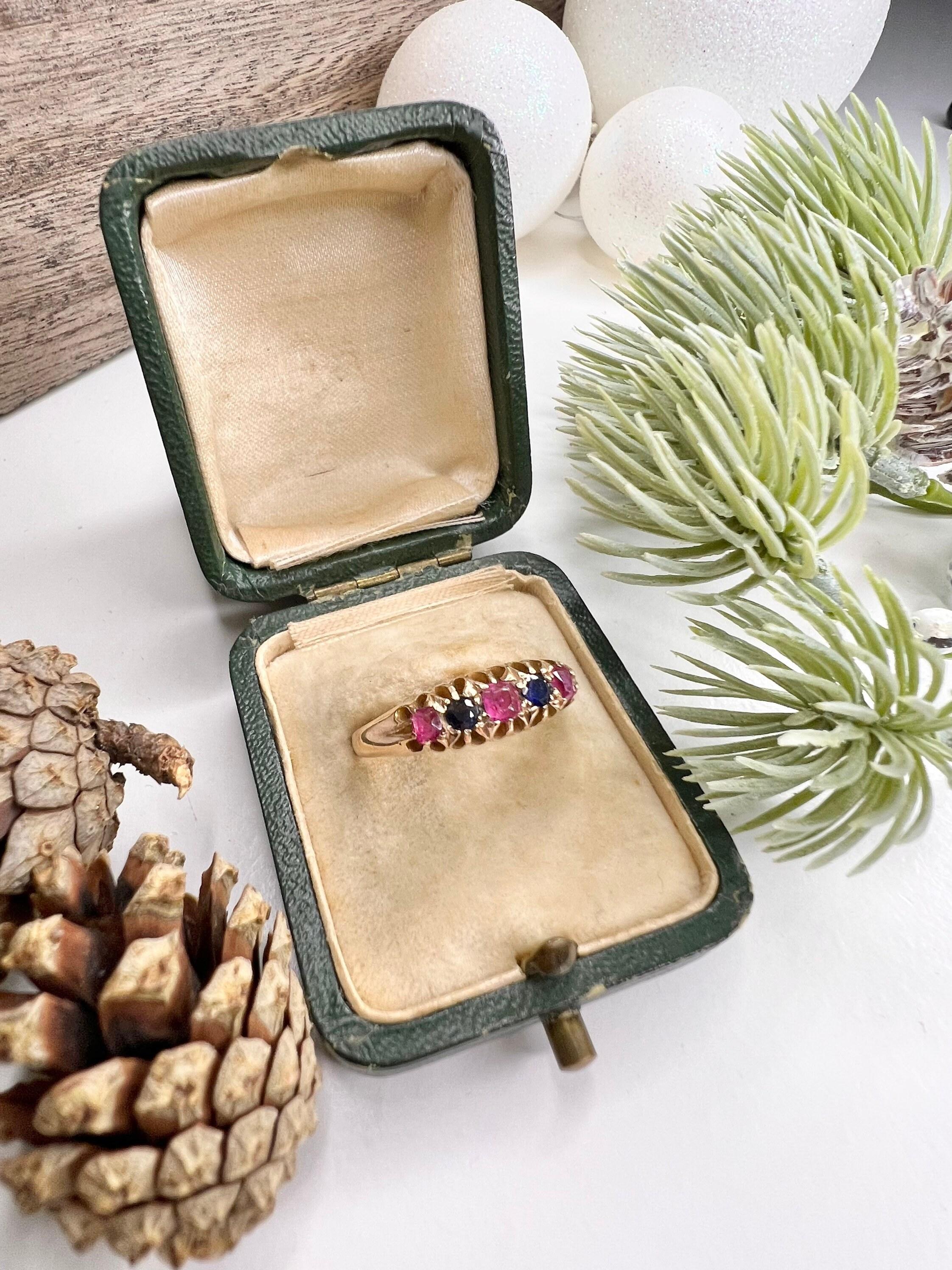 Bague victorienne ancienne en or 15 carats, saphir et rubis Unisexe en vente