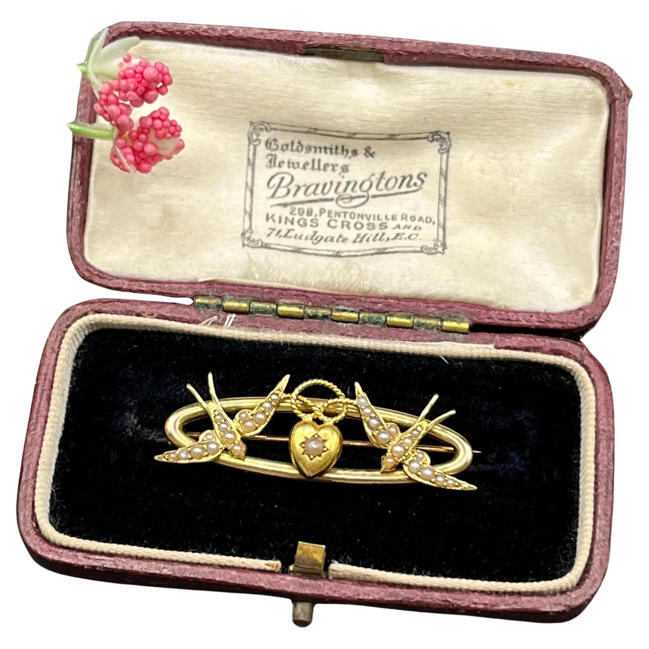 Broche victorienne en or 15ct avec oiseau et cœur en perles de rocaille, Circa 1900