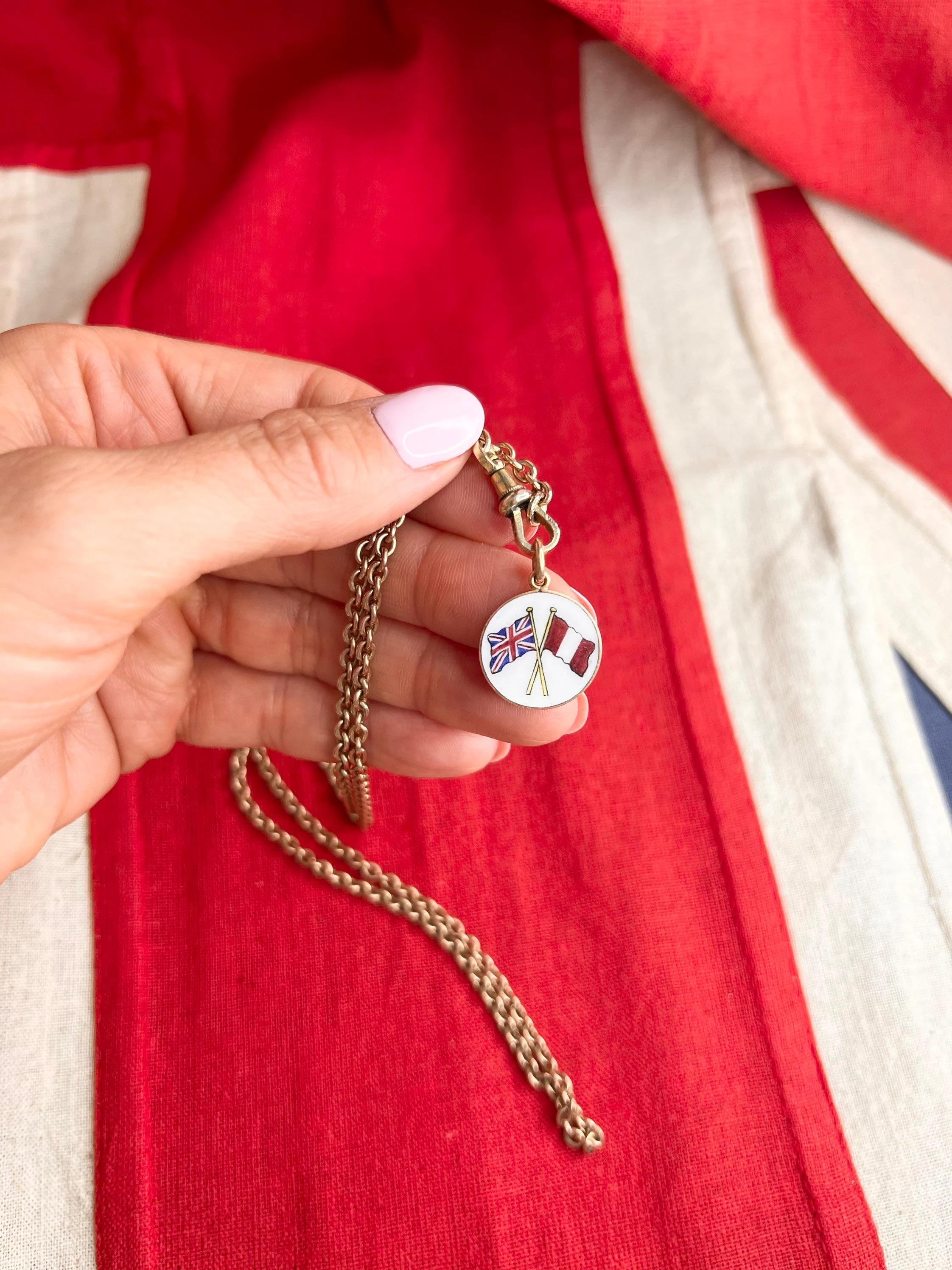 Antique 15ct Rose Gold Union Jack & Peru Friendship Flag Pendant For Sale 2