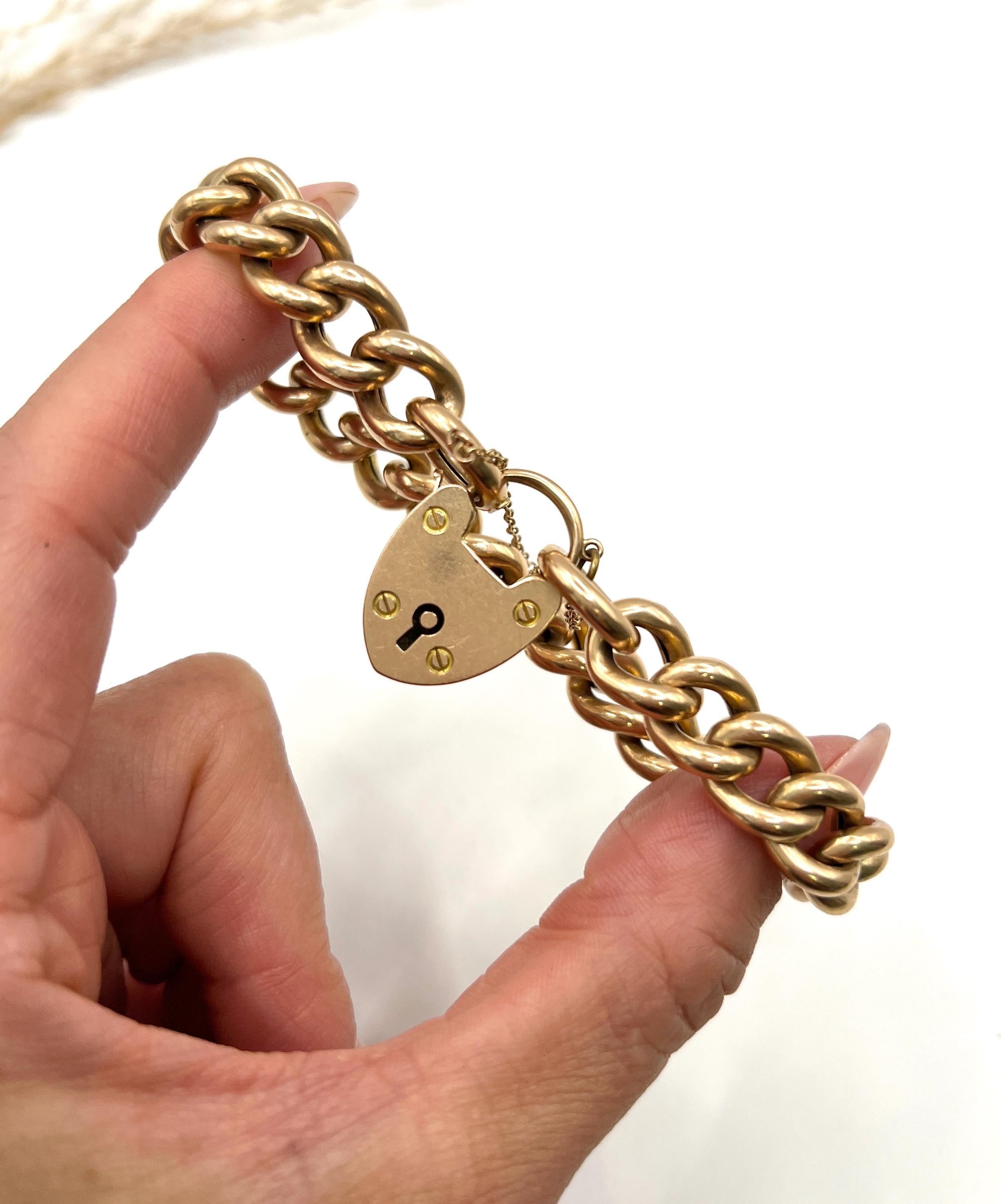 Victorien Antique 15ct Rose Gold, Victorian Curb Link Bracelet avec Heart Padlock Clasp en vente
