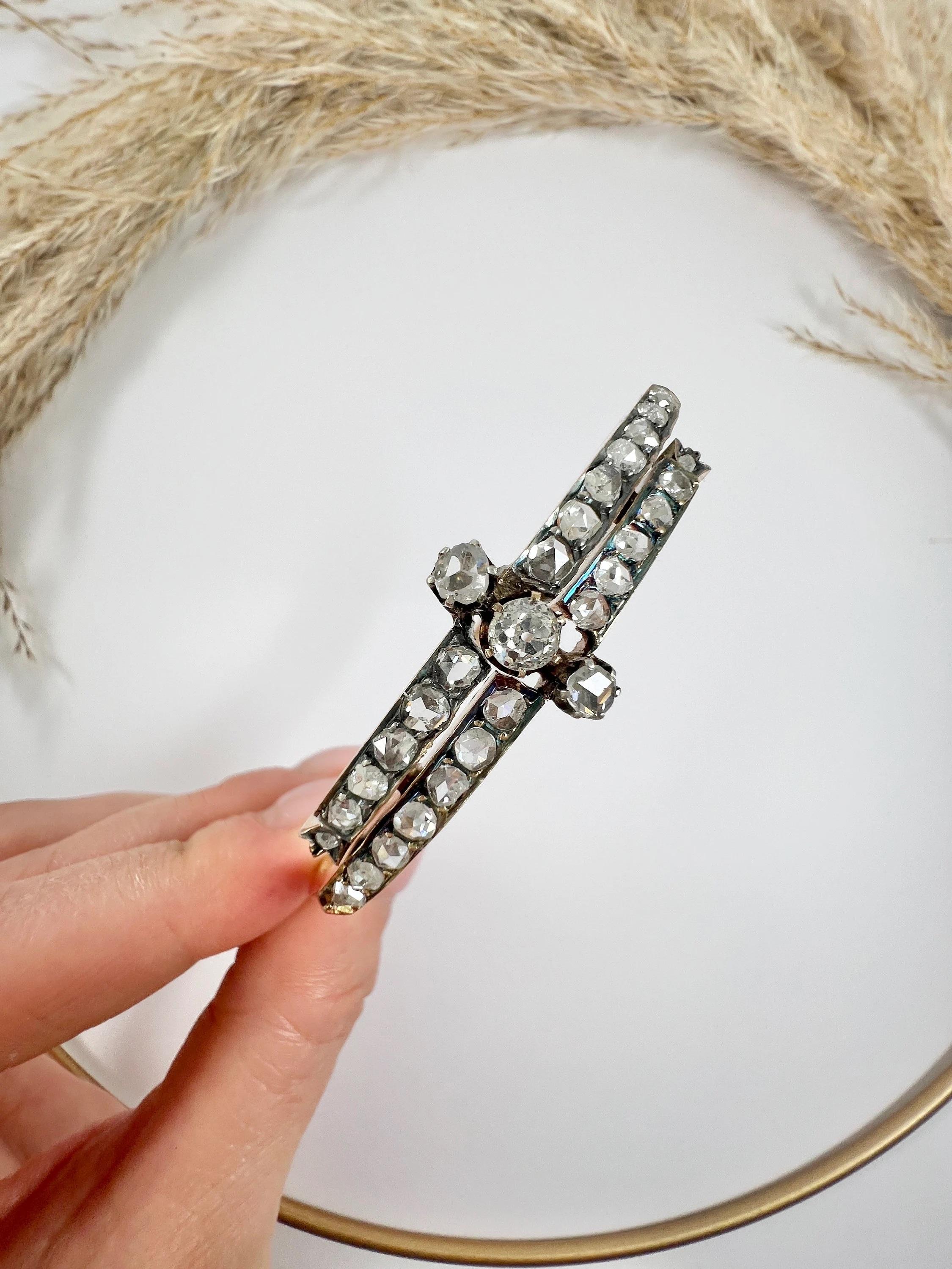 Bracelet jonc victorien ancien en or rose 15 carats avec deux rangées de diamants en vente 4
